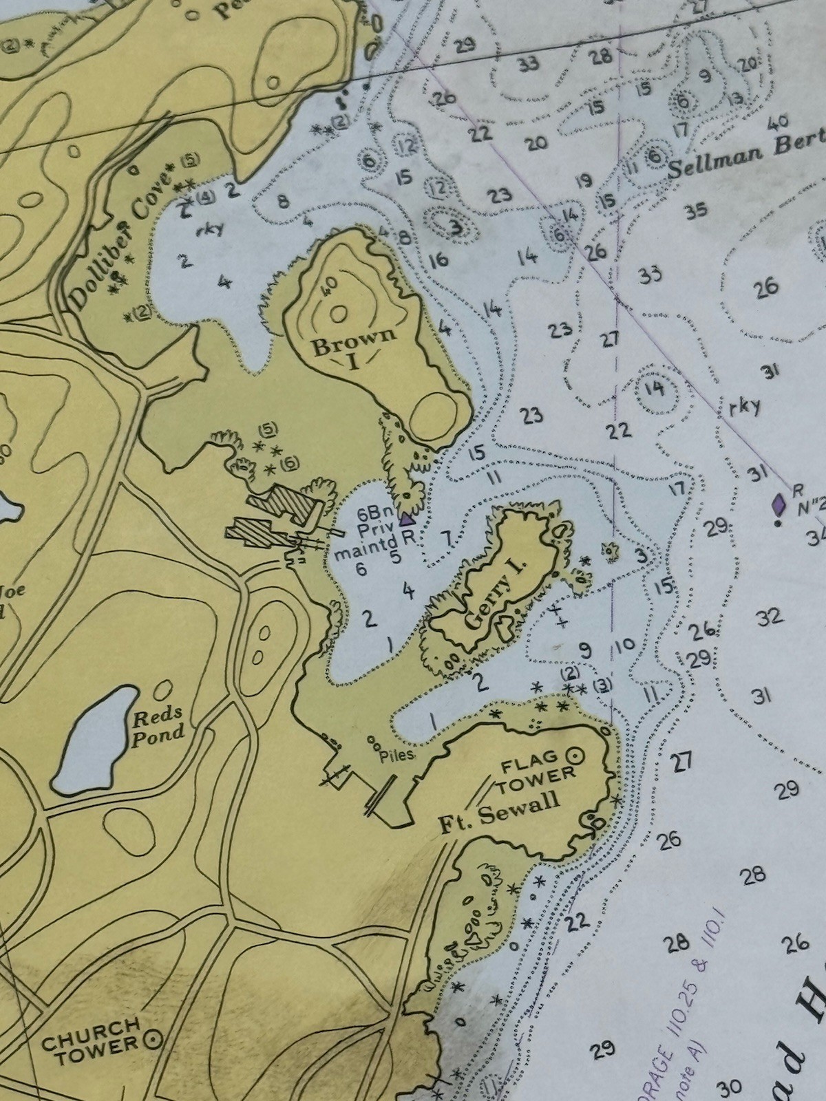 1972 SALEM, MARBLEHEAD, BEVERLY Nautical Chart HARBORS 33.5″ x 33.5″