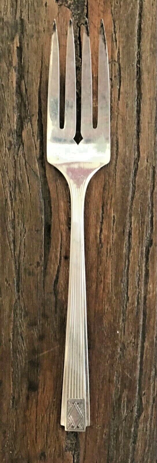 Oneida Community Plate Salad/Dessert Fork ~ Noblesse ~ 1930 ~ 6 1/8”