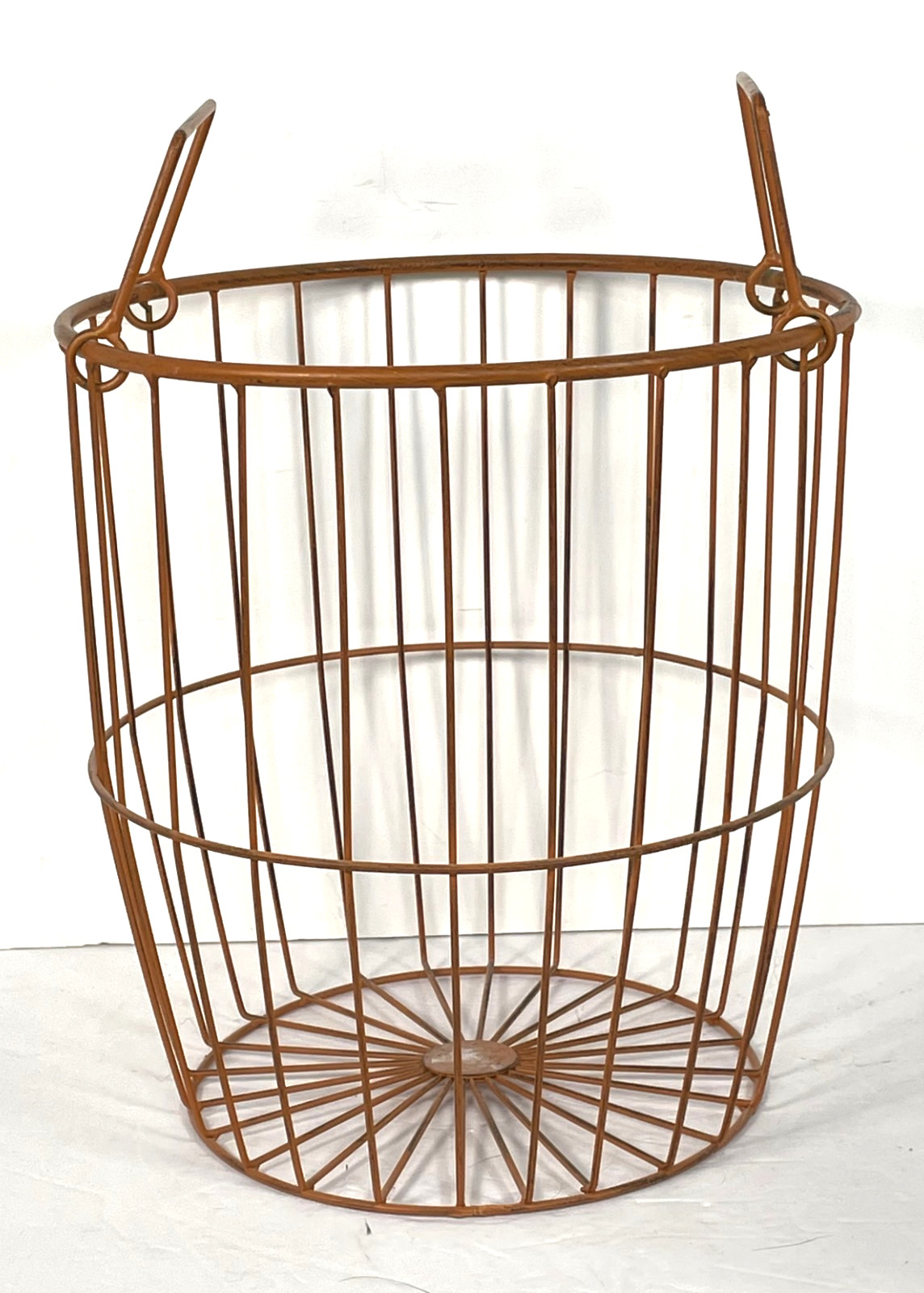 3 Nesting Round Wire Mesh Baskets Folding Handles Metal Fruit Veggie Egg Crate