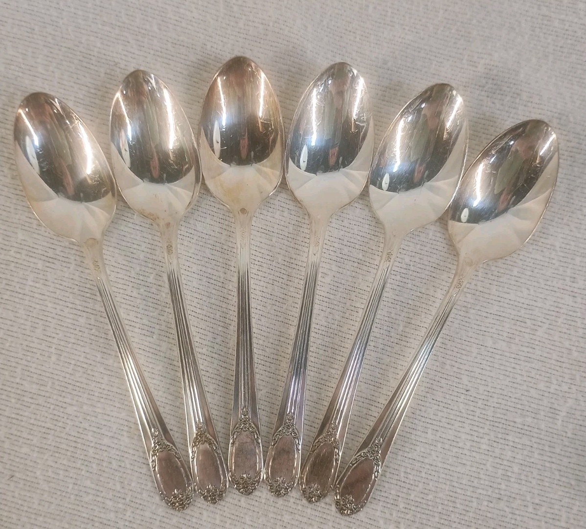 Vintage Rogers Bros Silverplate Teaspoons Garland Rapture Pattern 1937 Set of 6