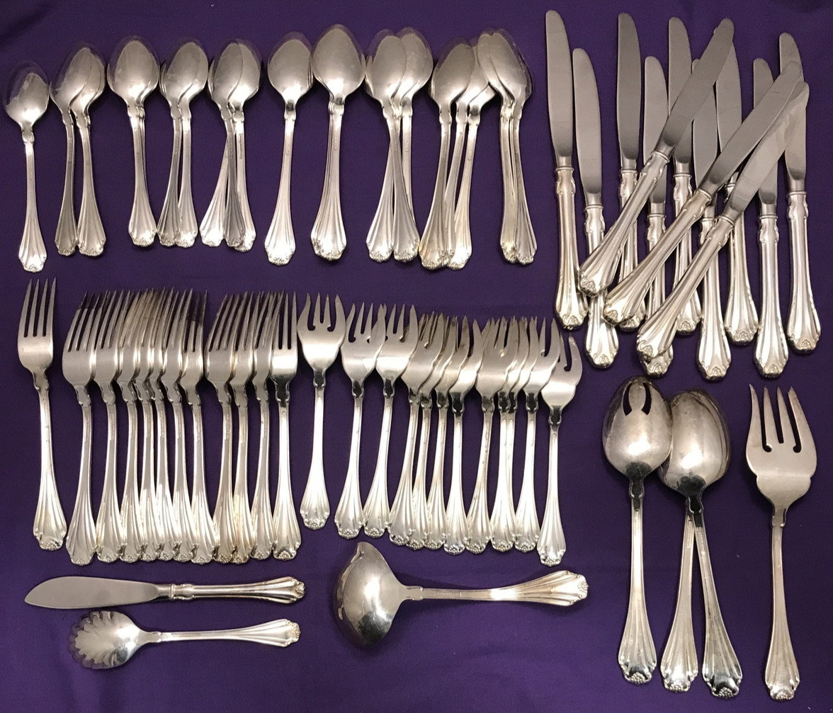 67 Pc COUNTRY CHARM Silverplated Service for 12 & SERVING PCS by Reed & Barton