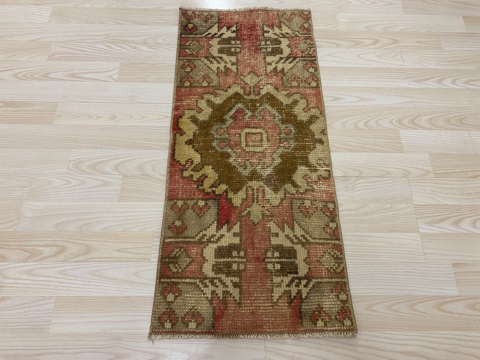 Vintage Turkish Small Rug 1.2×2.8 ft Hand Knotted Wool Rustic Medallion Carpet