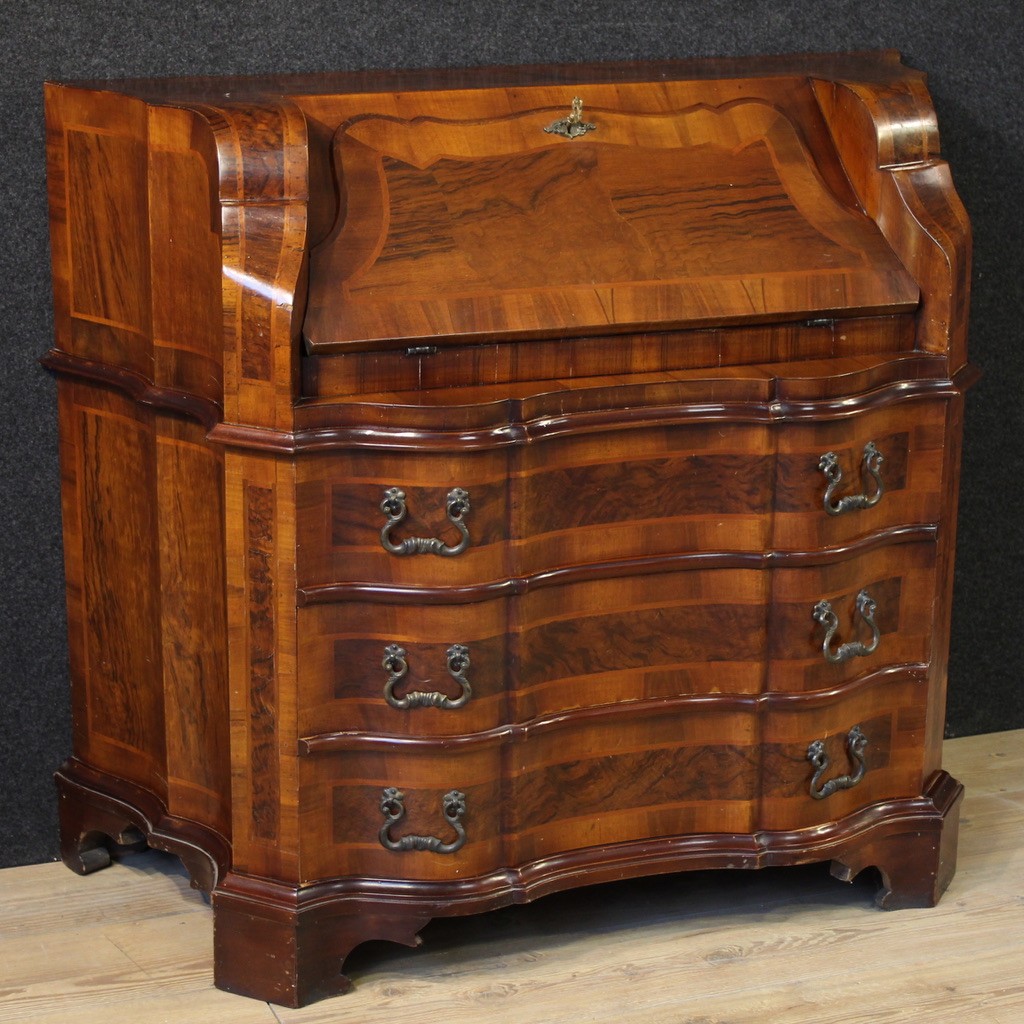 Venetian bureau furniture desk secrtaire in walnut wood 20th century