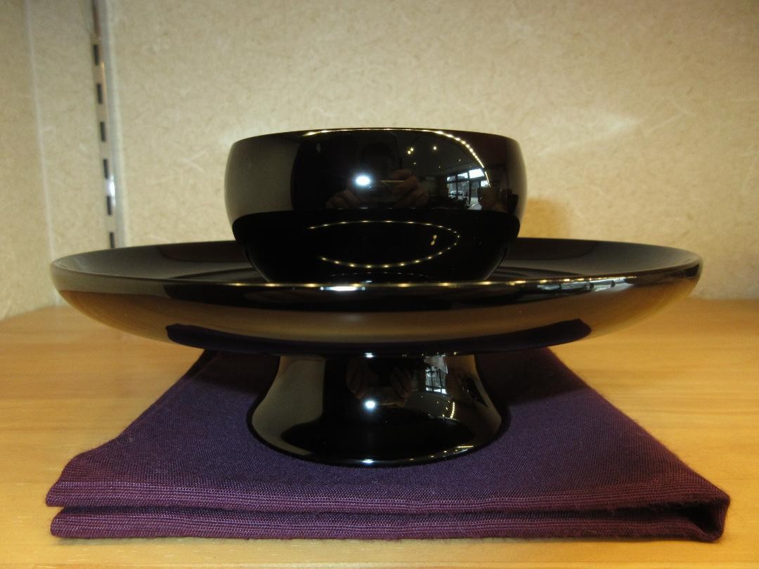 Hojuntei Tenmokudai Stand Yamanaka Lacquer Gloss Black by Nakamura Soetsu