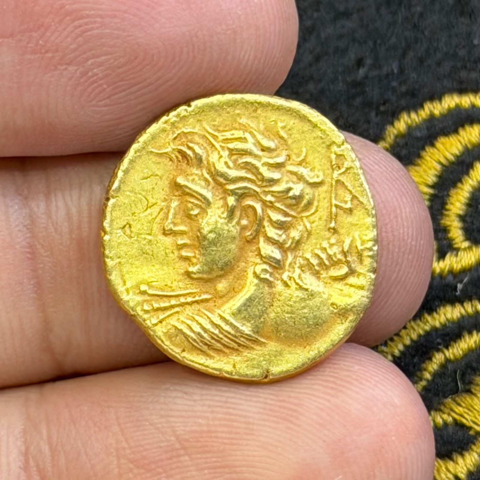 Ancient Roman Greek High Carat Gold Coin