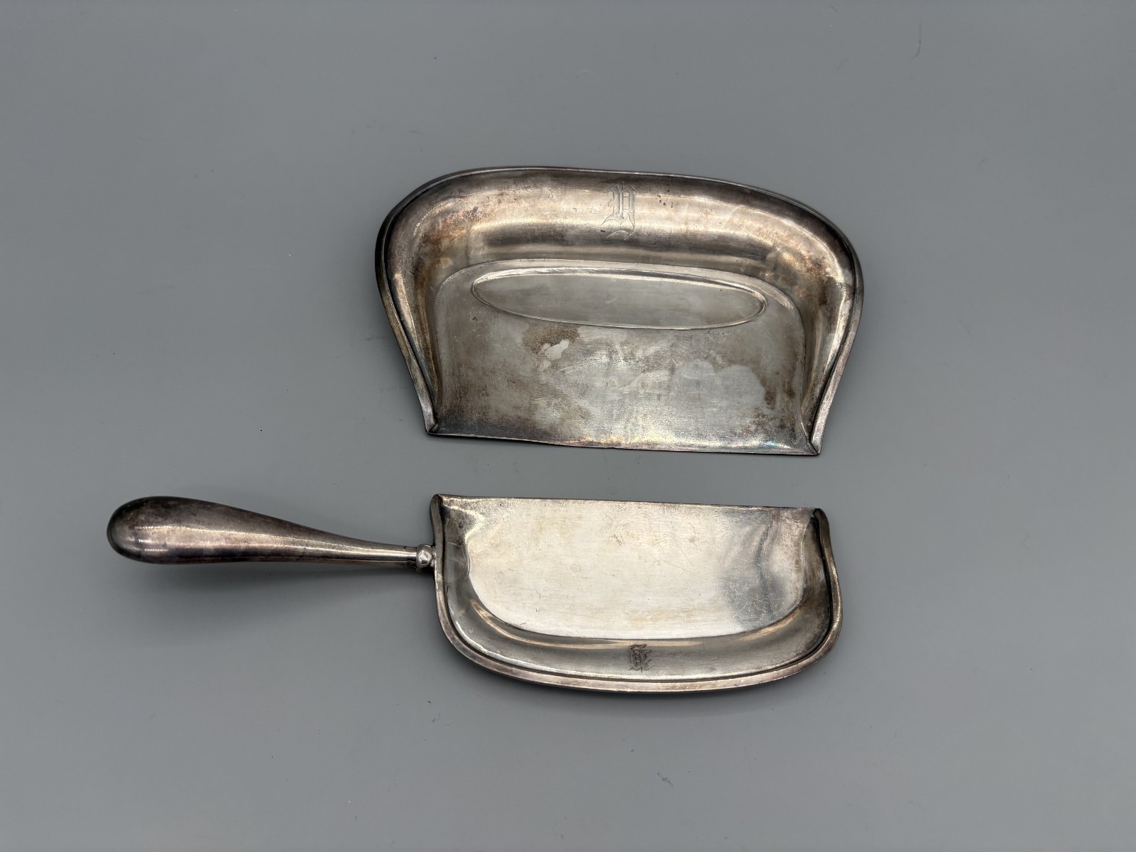 Antique Wilcox Silver Plate Co Silver Plated Crumb Catcher Model #1957 Monogram