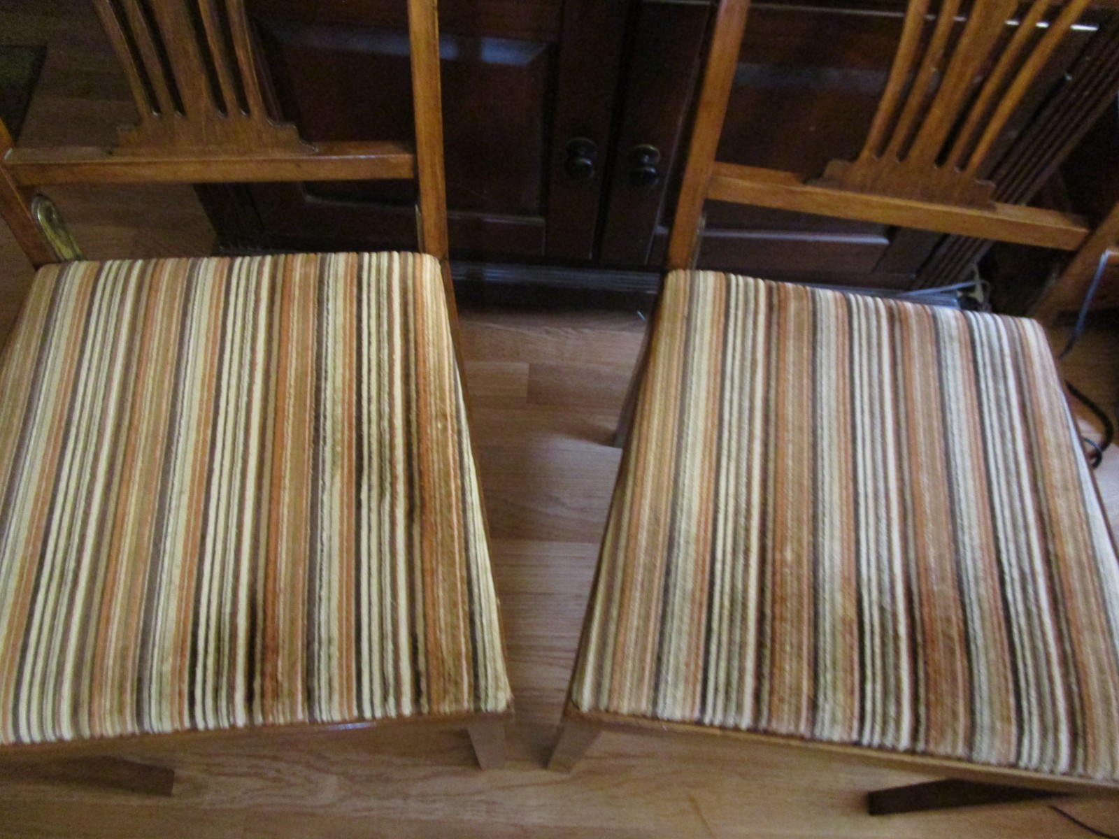 Set Of Two 2 Vintage LEG-O- MATIC Folding Chairs 33” Tall Chair