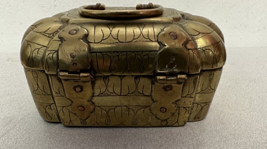 Authentic Early 18th English brass travel box in excellent original condition.