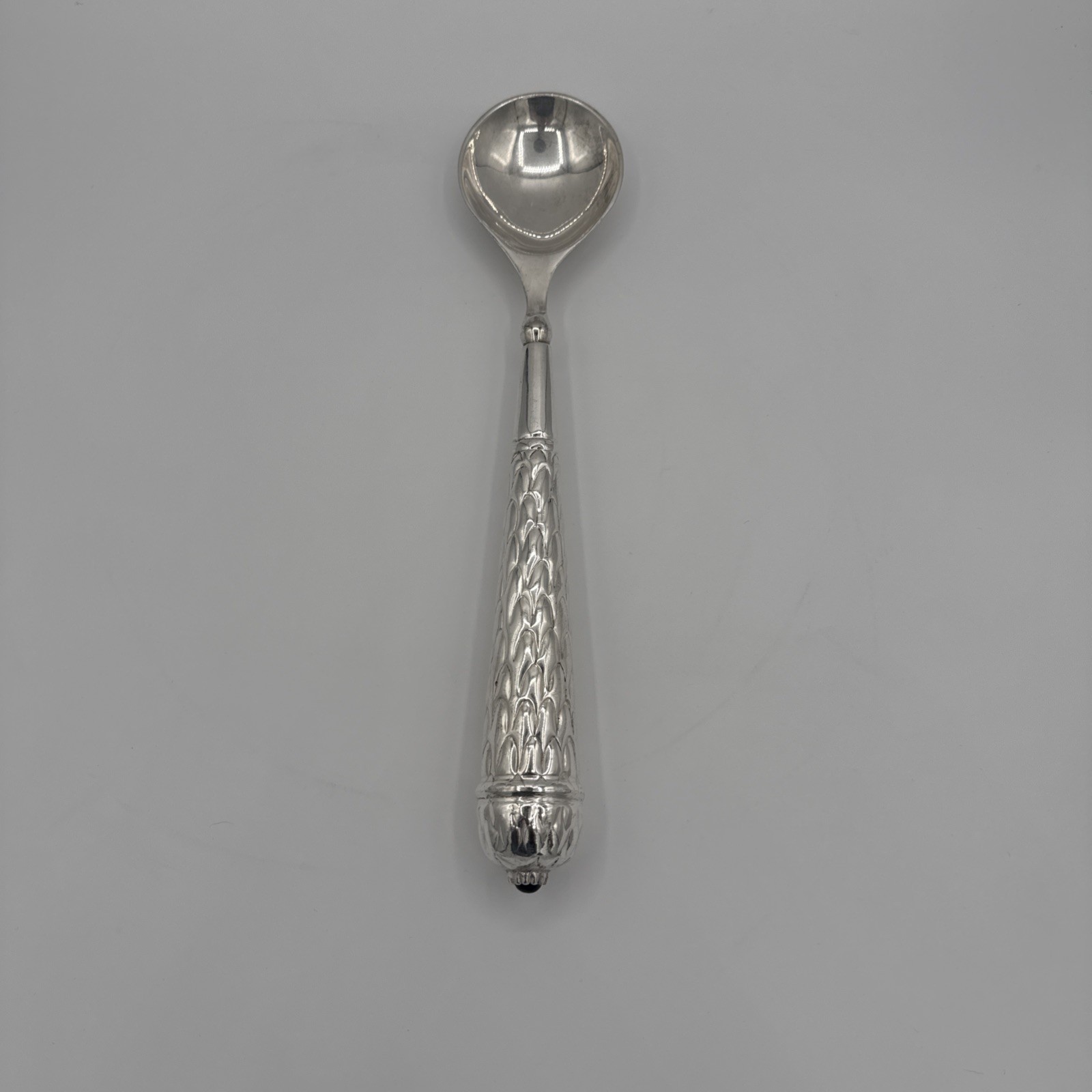 Two’s Company Dining Serving Spoon Vintage Black Tip Weighted 12” Servers