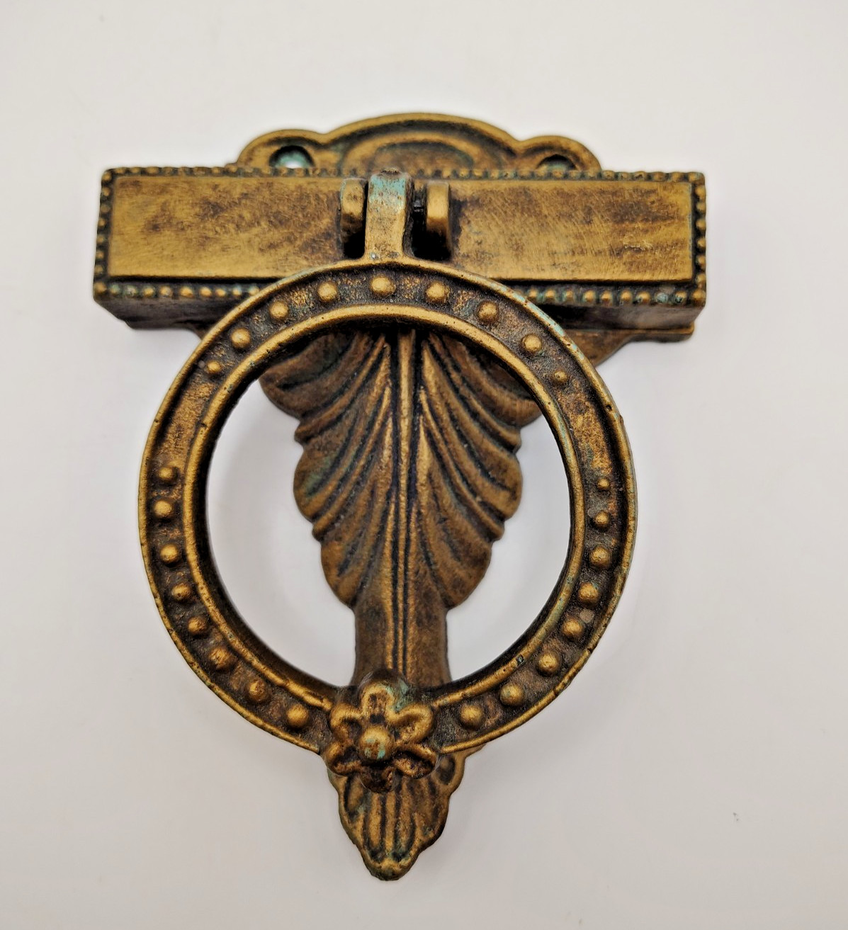 Midwest of Cannon Falls Door Knocker Cast Iron Brassy Bronz Ornate 5×4″
