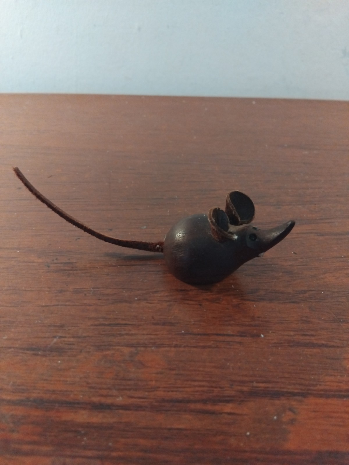VINTAGE MIDCENTURY NORWEGIAN TEAK MOUSE HANDCARVED STAMPED