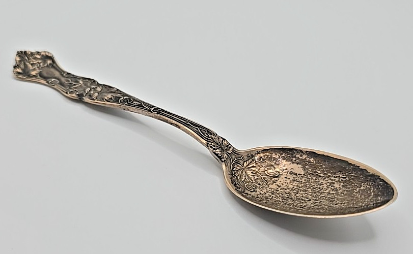Antique 1895 Sterling Silver Maple Leaf Serving Spoon Victorian Art Nouveau 6.25