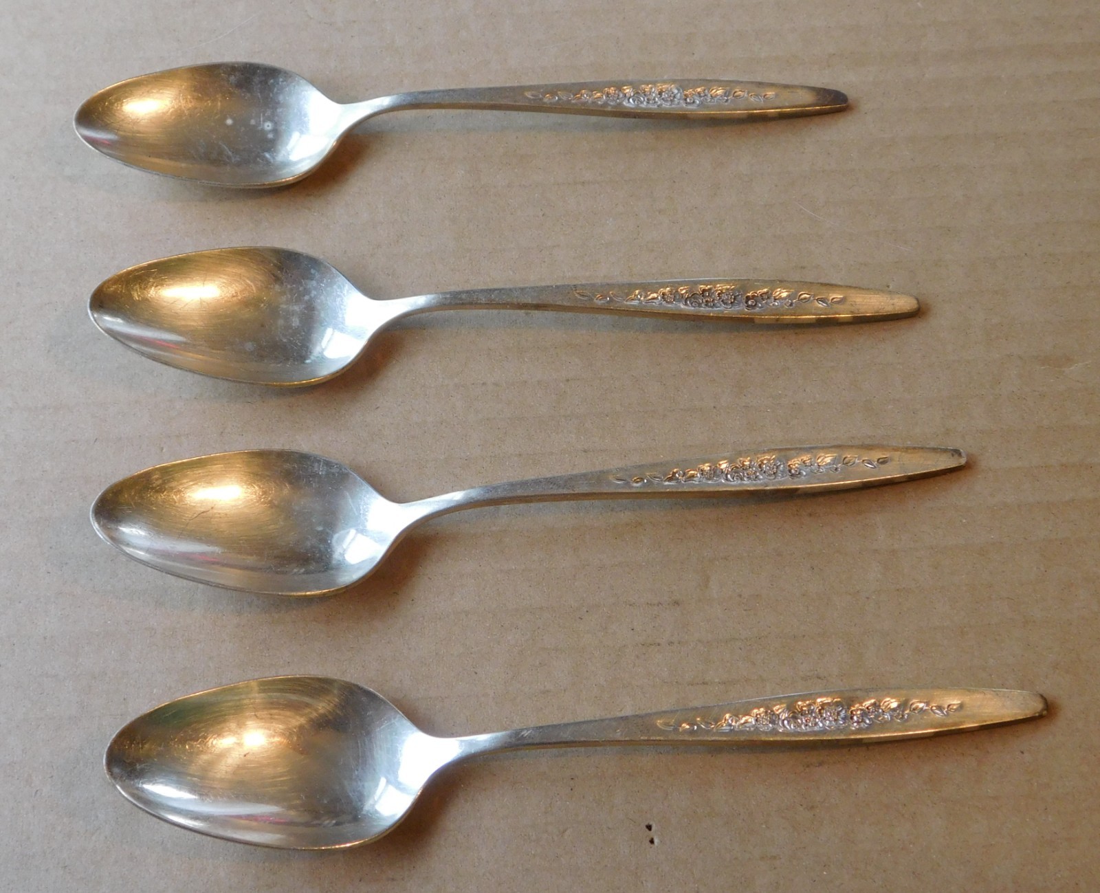 International Deep Silver Silverplate 1966 ~ Laurel Mist ~ Teaspoon Lot of 4