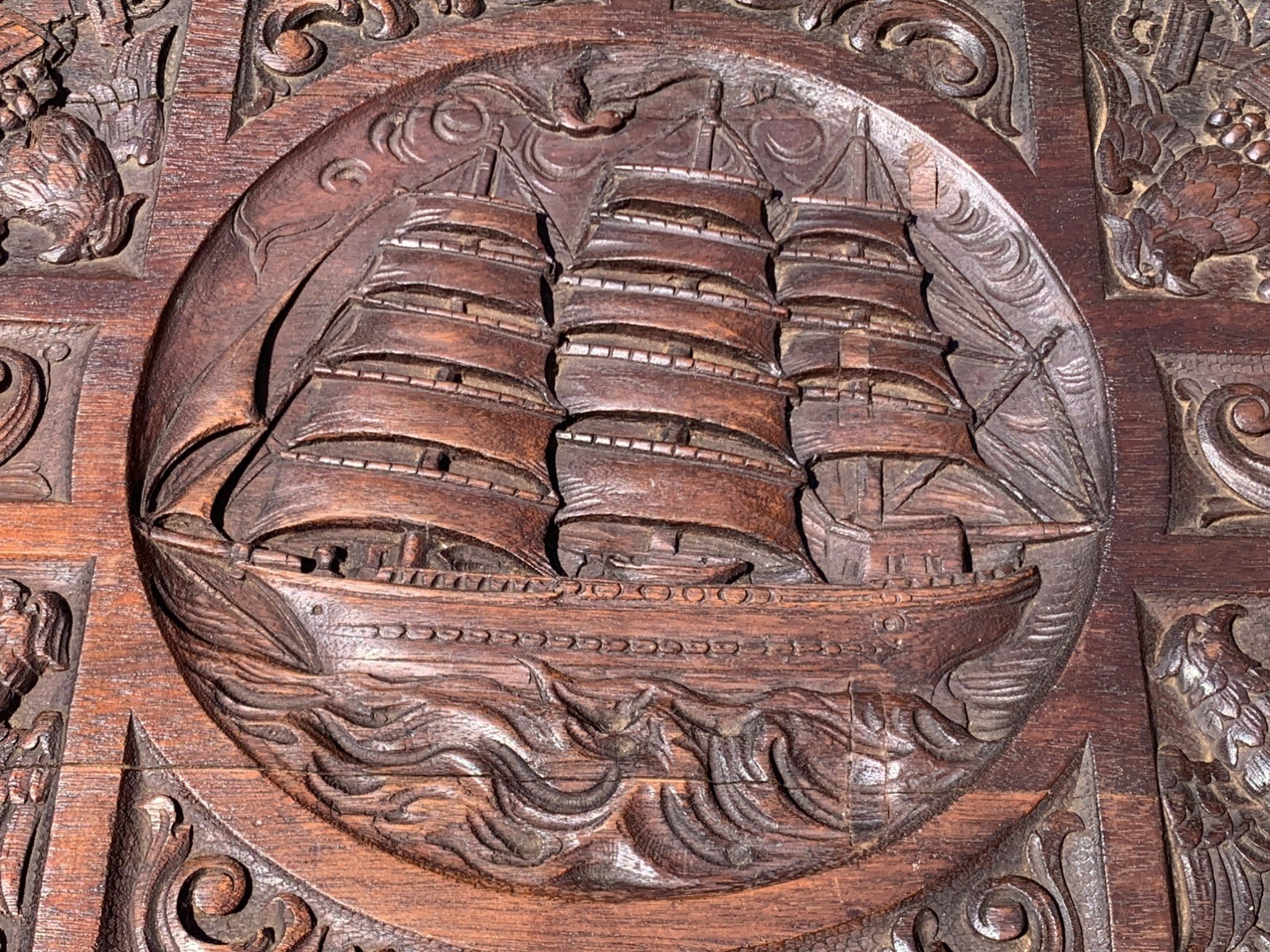 Old Ironsides Highly Carved Oak US Maritime Chest World Tour W/Lift Top,Table