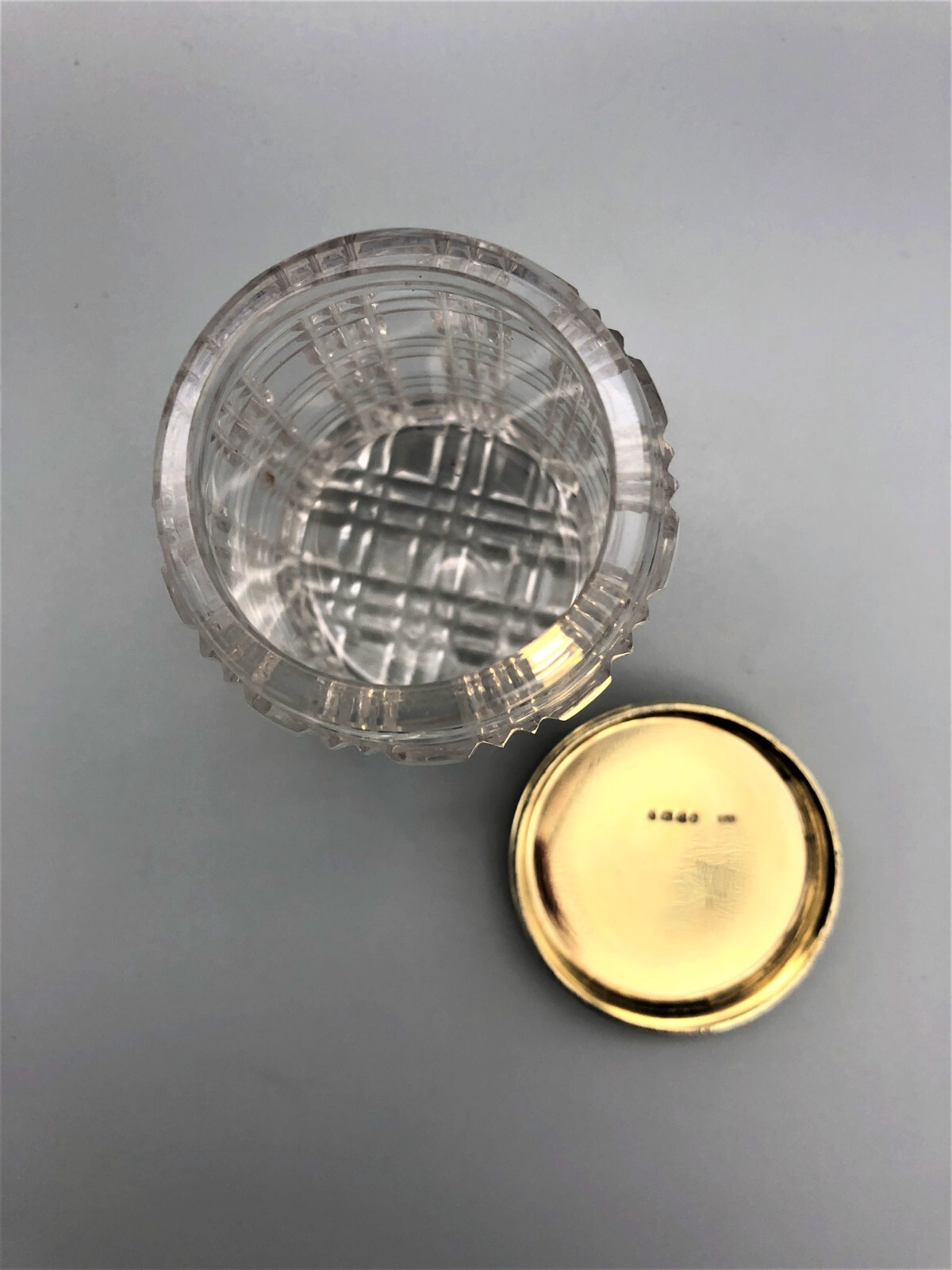 WILLIAM IV CUT GLASS JAR w/ STERLING SILVER GILT LID, T.D, LONDON, 1836