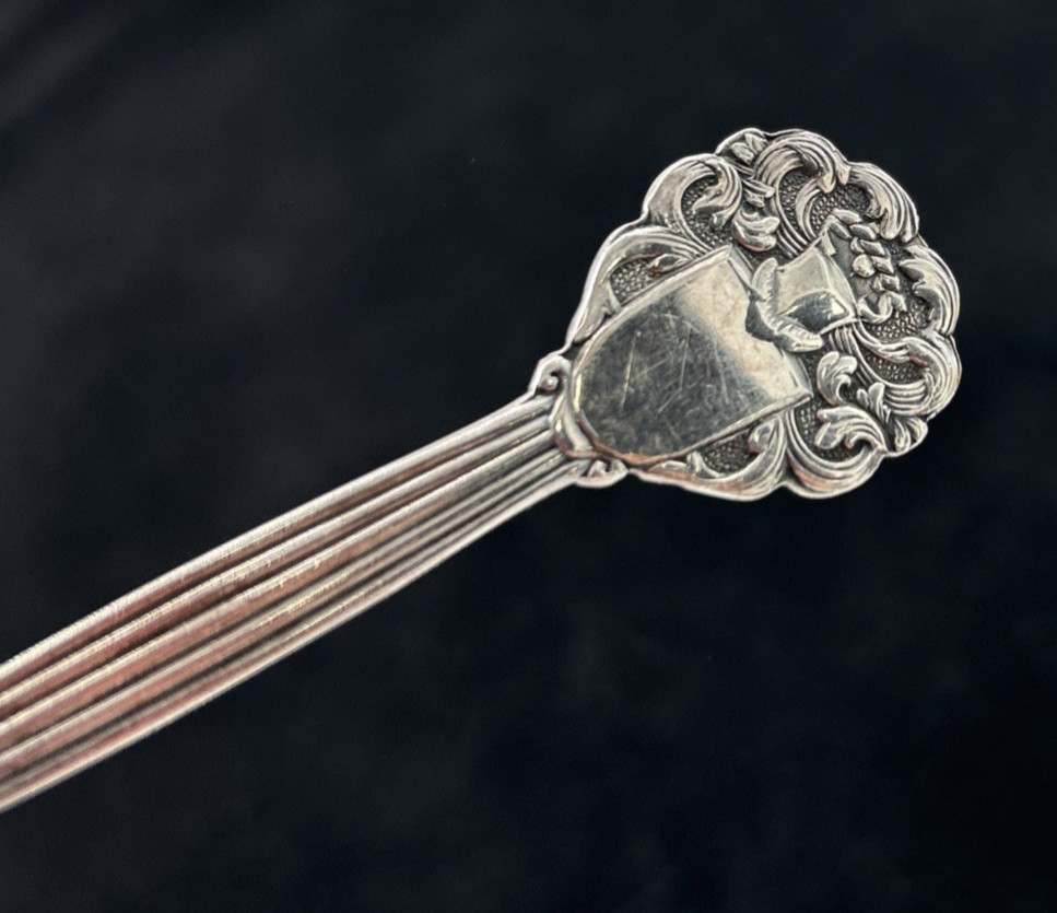 Bon Bon Spoon EPNS Silverplate Flatware Silverware Made in Sweden 4 5/8″