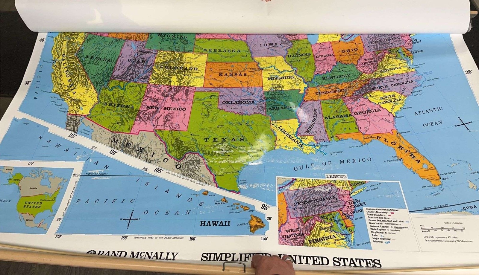 MAPS Rand McNally VINTAGE 3 Pull Down Simp/Pol World United States Alaska