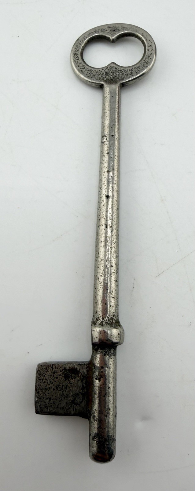 Antique Fancy Ornate Barrel Metal Steel Skeleton Key 3.5”