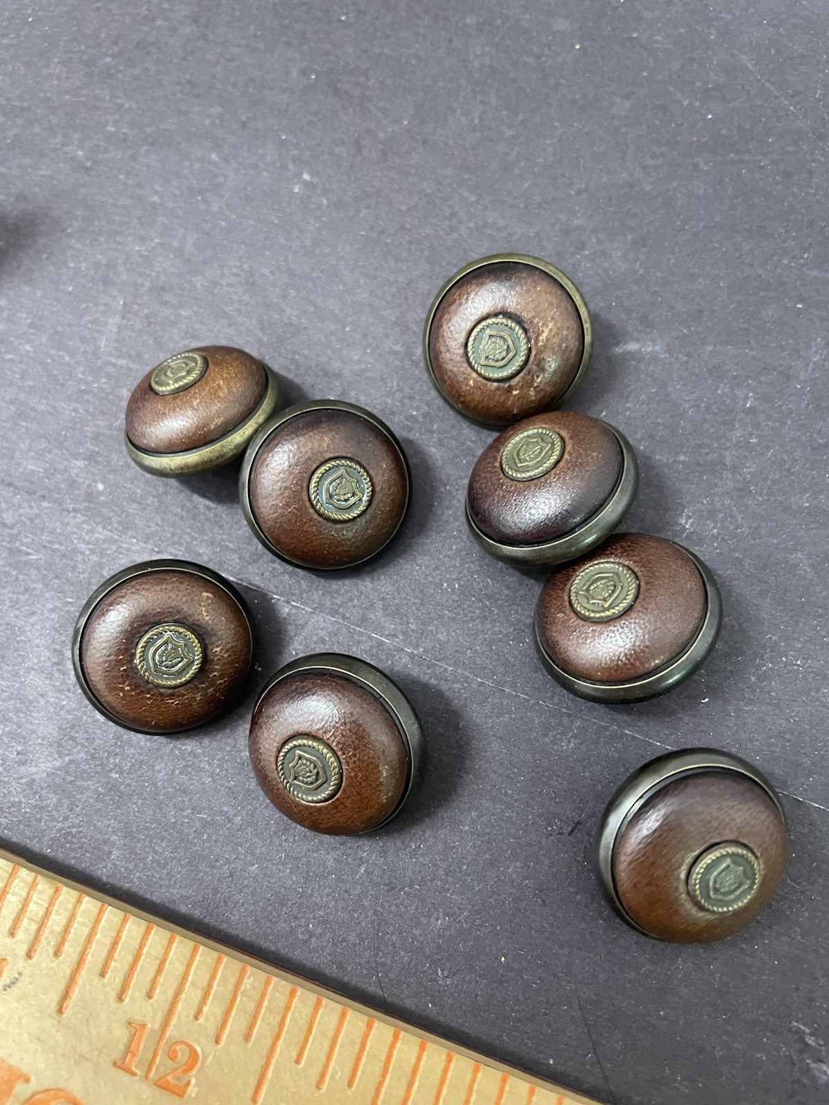 RARE BRASS leather ANTIQUE WORLD WAR 1 MILITARY ARMY NAVY BUTTON LOT 8 MINT