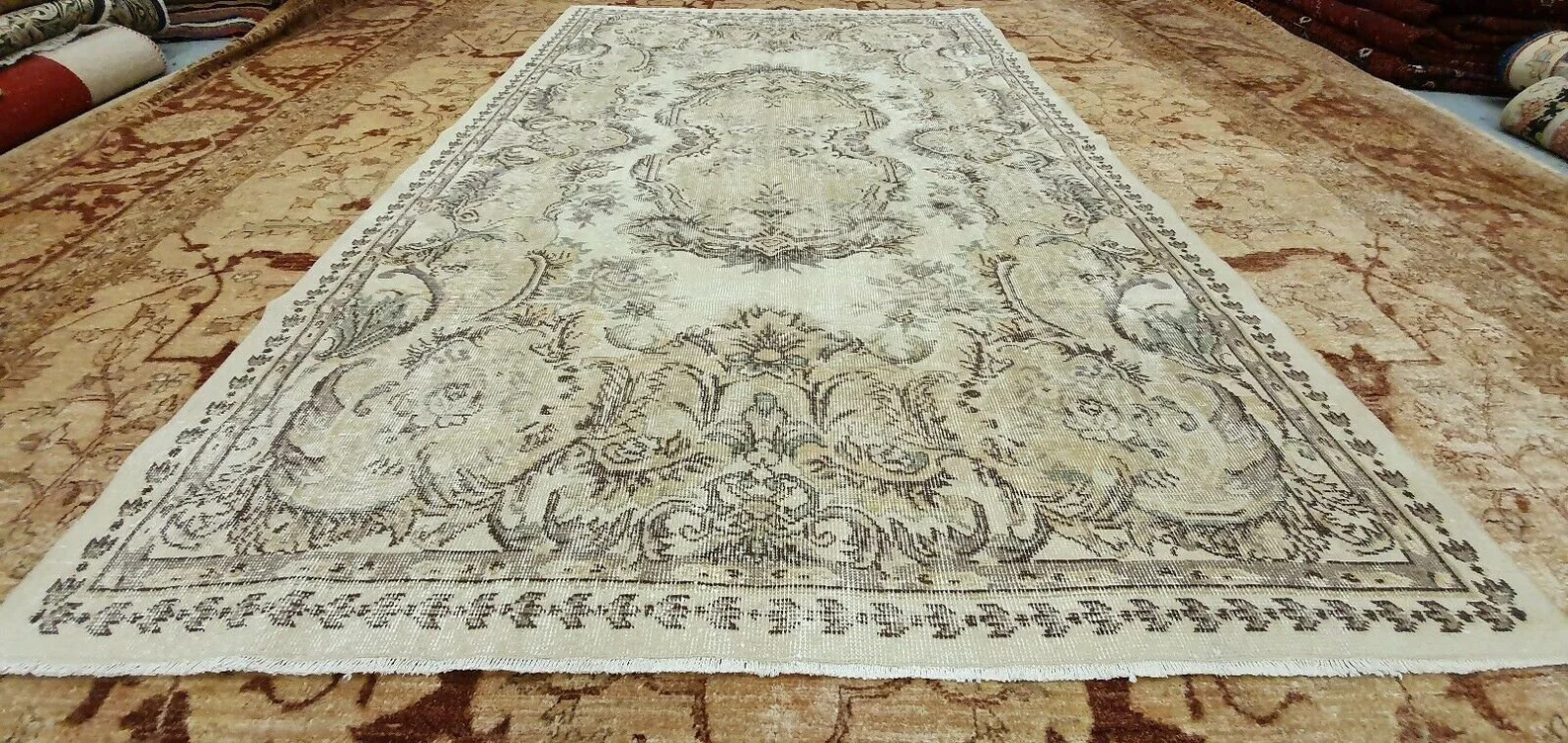 Antique 1930-1940’s Distressed Wool Pile Aubusson Oushak Area Rug 5’7″×8’8″