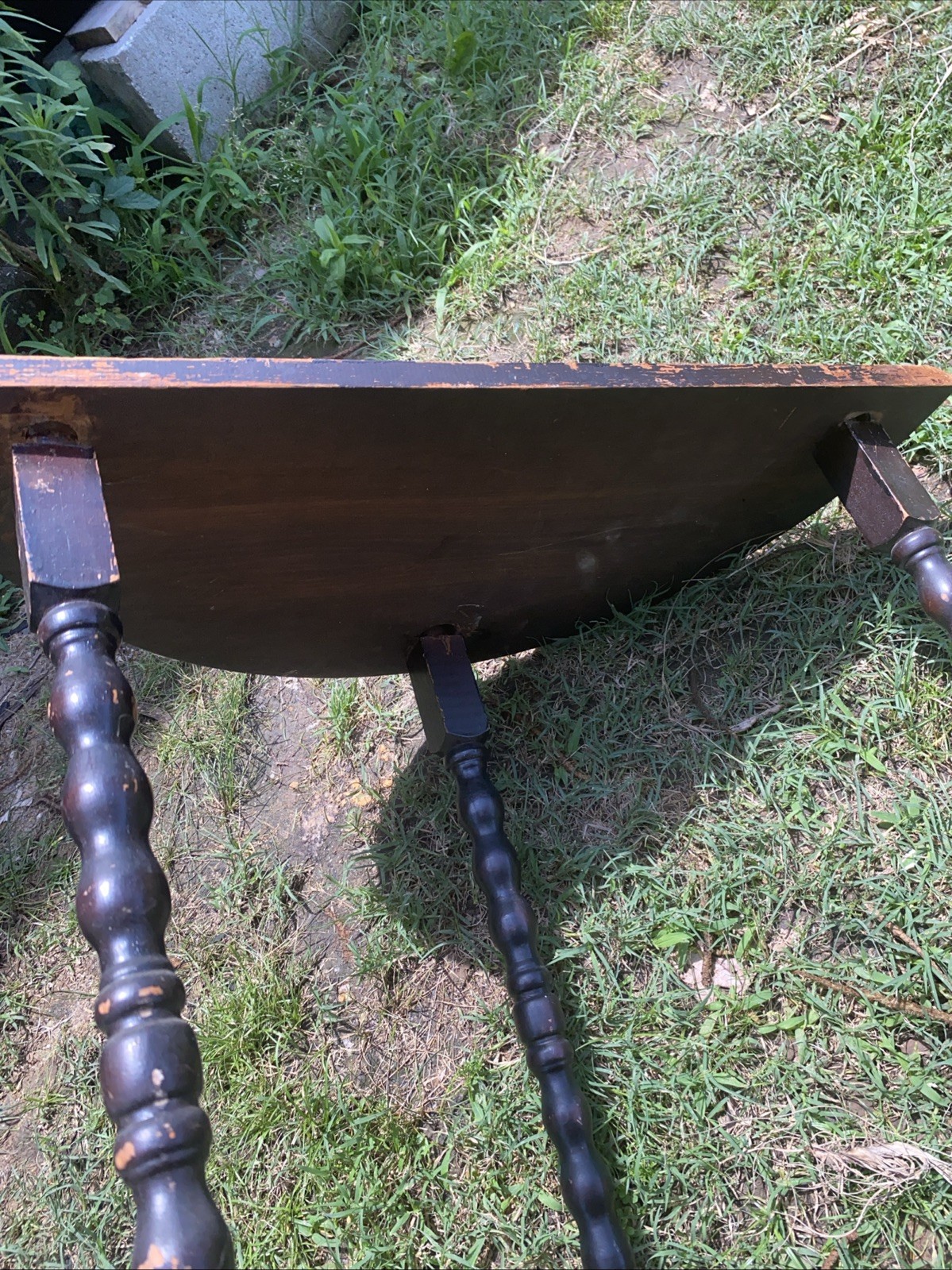 Vtg Demilune Half Moon Console Entry Table Turned Spindle Legs 23 Inches Tall