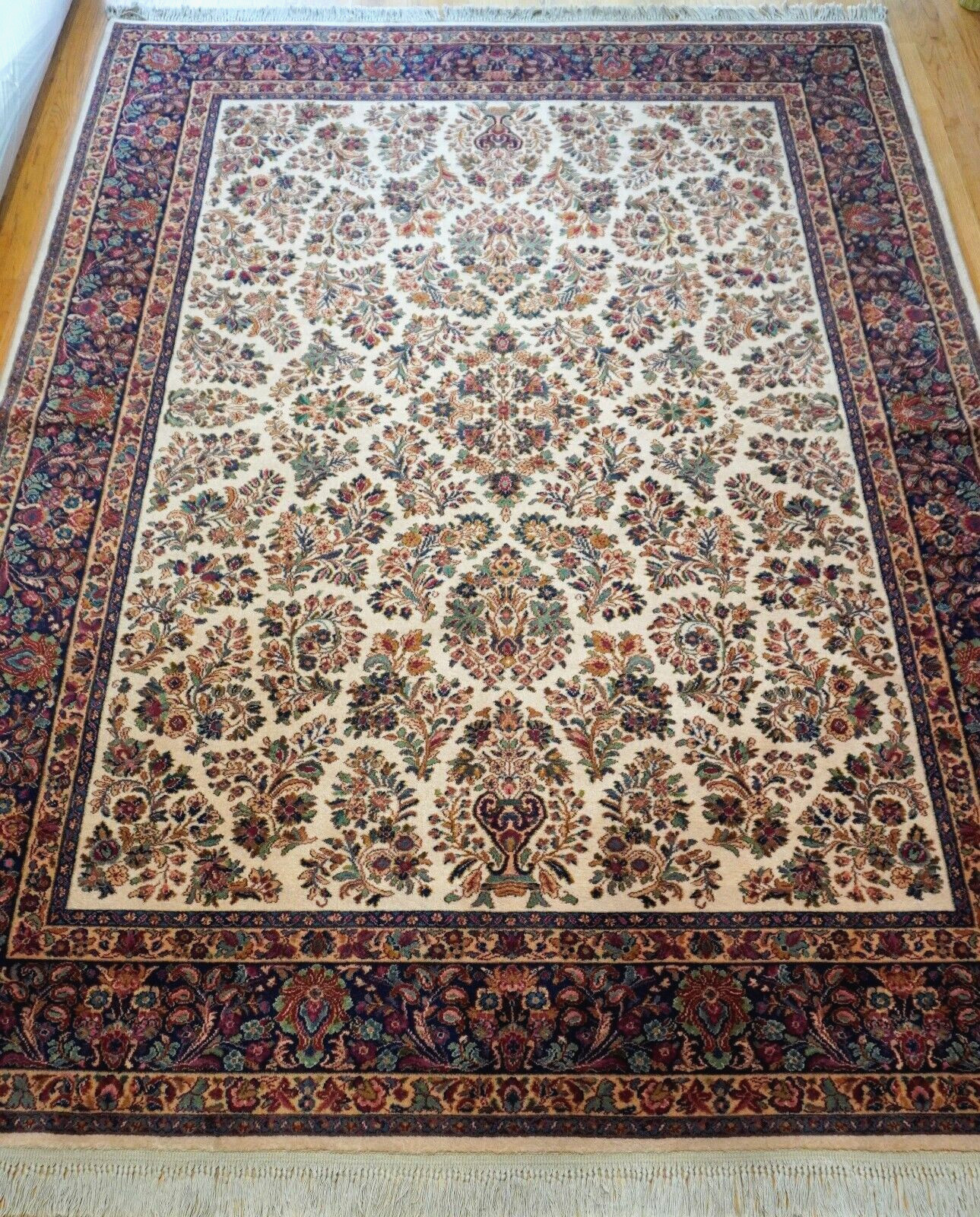 Authentic Karastan 700-760 Ivory Saroukk Wool American Rug 8’8″ x 12′ Excellent