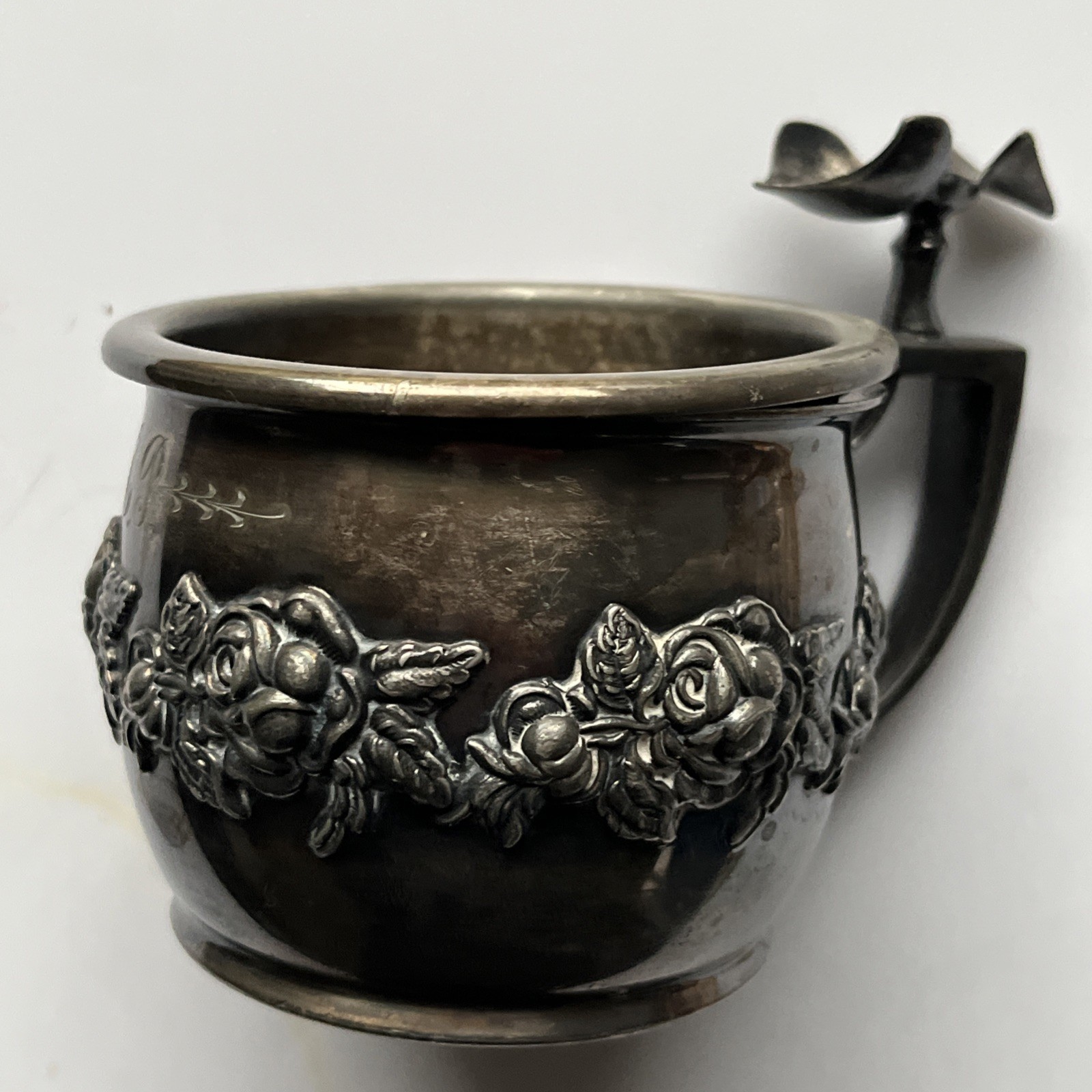 1883 FB Rogers Silver Co Ashtray #3913 Removable Bowl 4-Plated Monogram 3-1/4”w