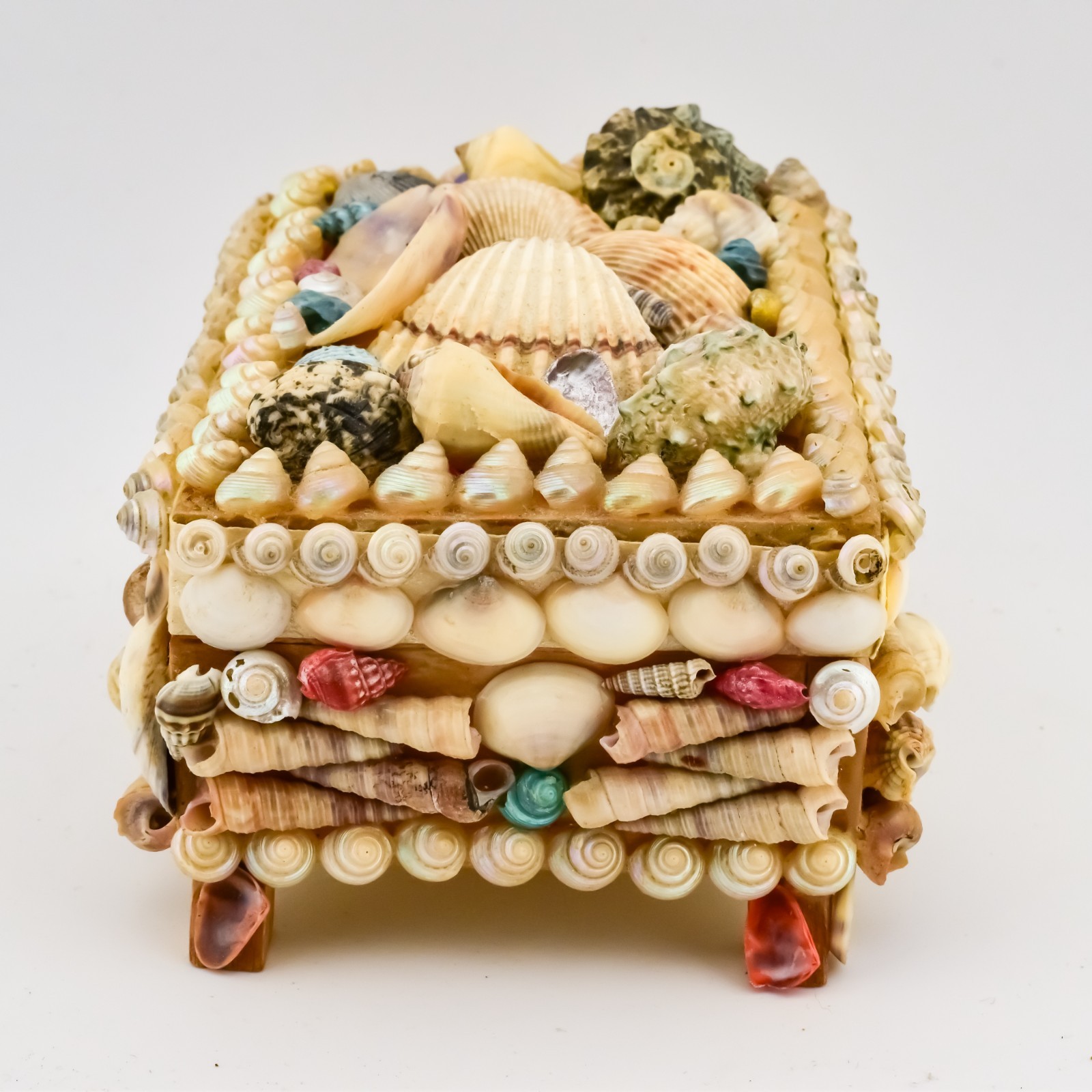 Victorian Era French Shellwork Jewelry Coffin Box Dyed Shells Sailor’s Valentine