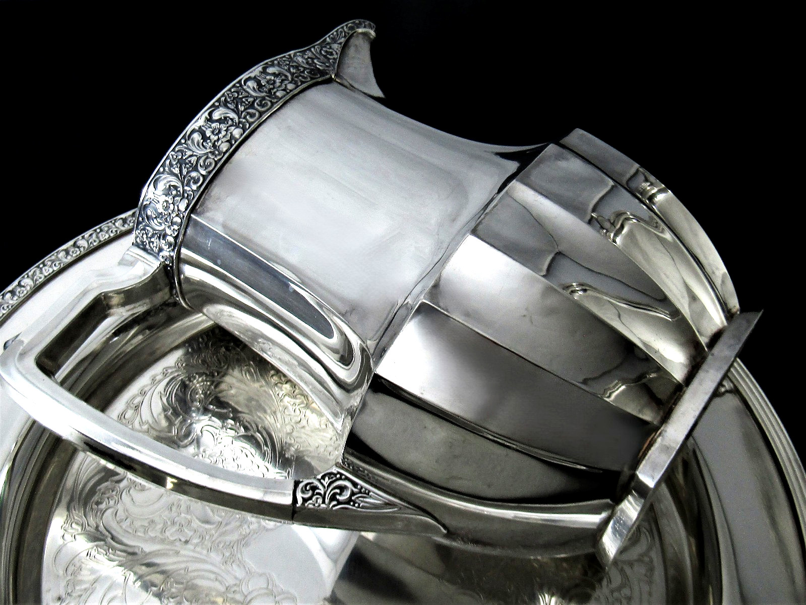 ❤️ CORONATION COMMUNITY WATER PITCHER 8 ¼” ART DECO c.1936
