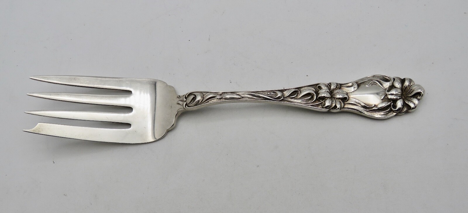 Lily Floral by Frank Whiting Sterling Silver Cold Meat Fork 7 1/8″
