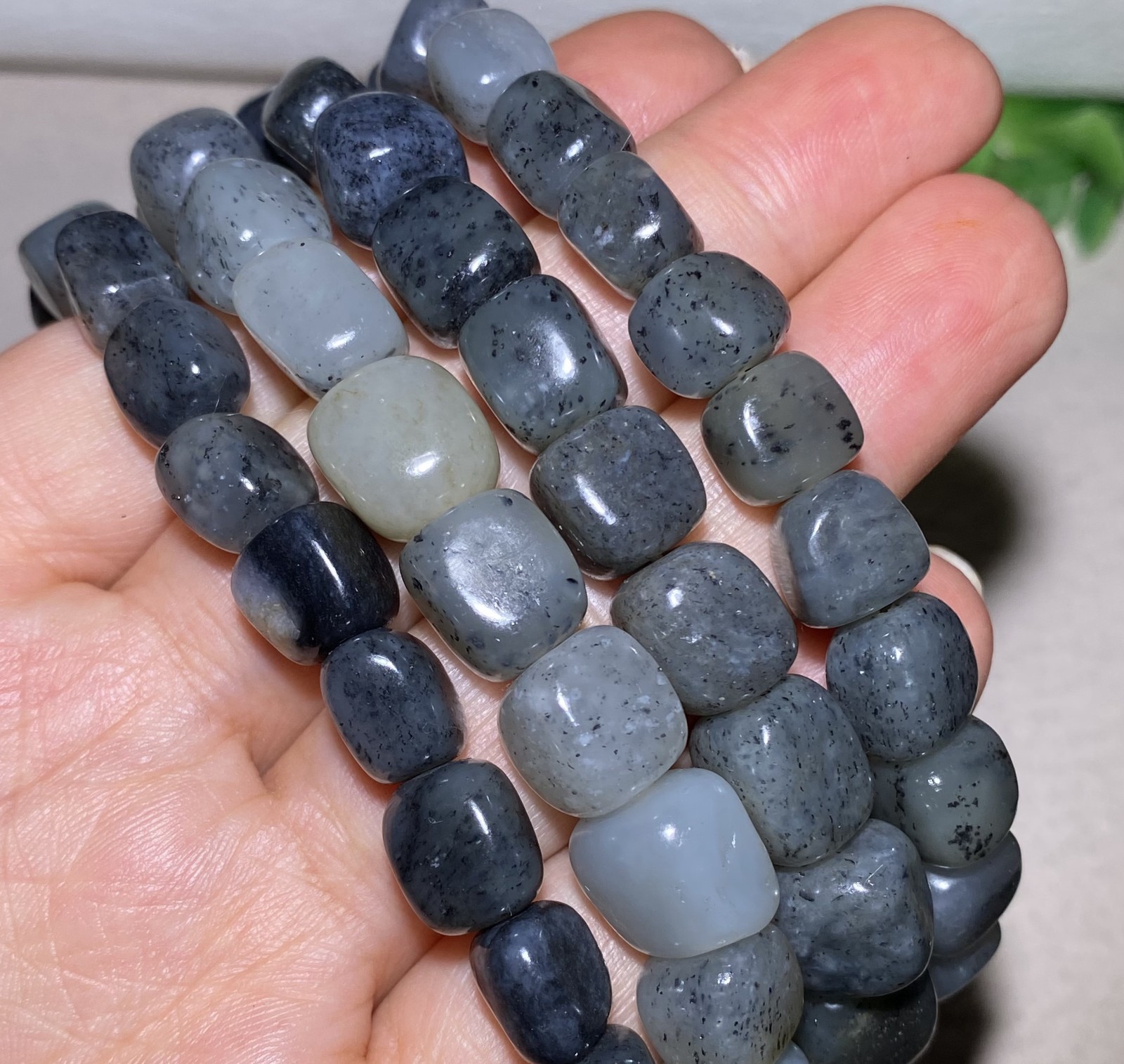 Certified 100% Natural Hetian jade 108 Beads ~ Necklaces Bracelets 和田玉青花108颗珠子