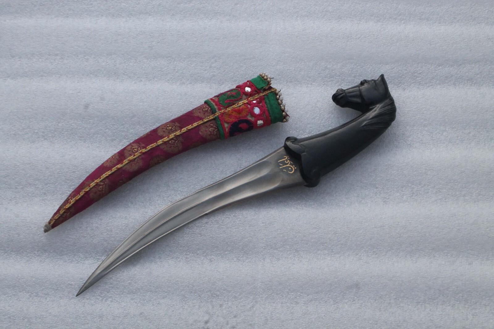 Mughal Islamic jade stone Gold inlaid holy script wootz blade dagger