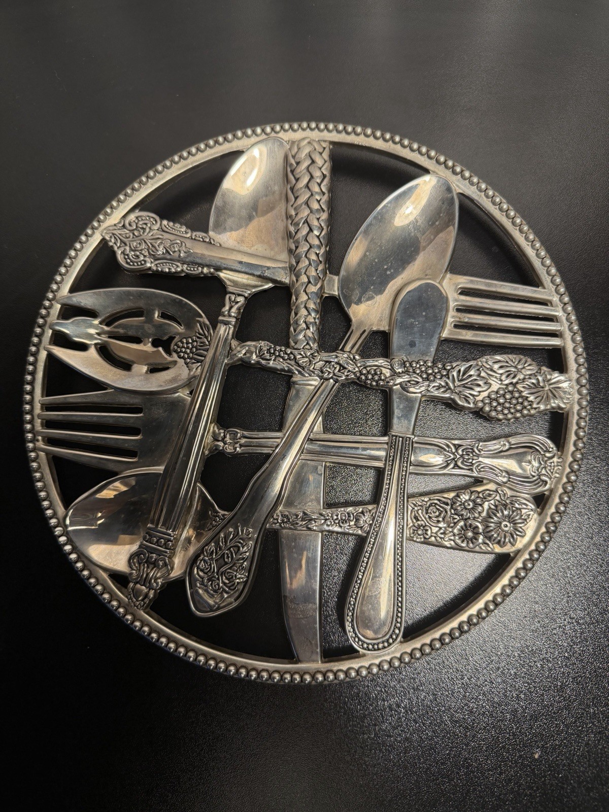 VTG Godinger Silver Art Co Silver Plated Trivet Wall Hanging Fork Knife Spoon 9”