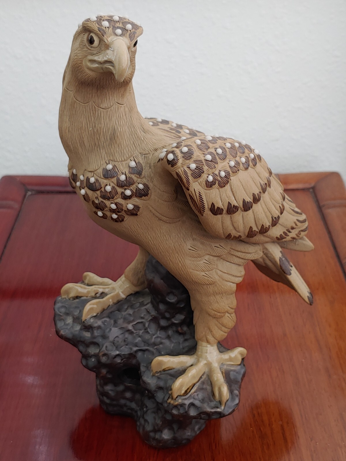 紫砂珍珠釉雕塑雄鹰 Vintage Chinese Yixing Purple Clay Zisha Sculpture Eagle Glazed Statue