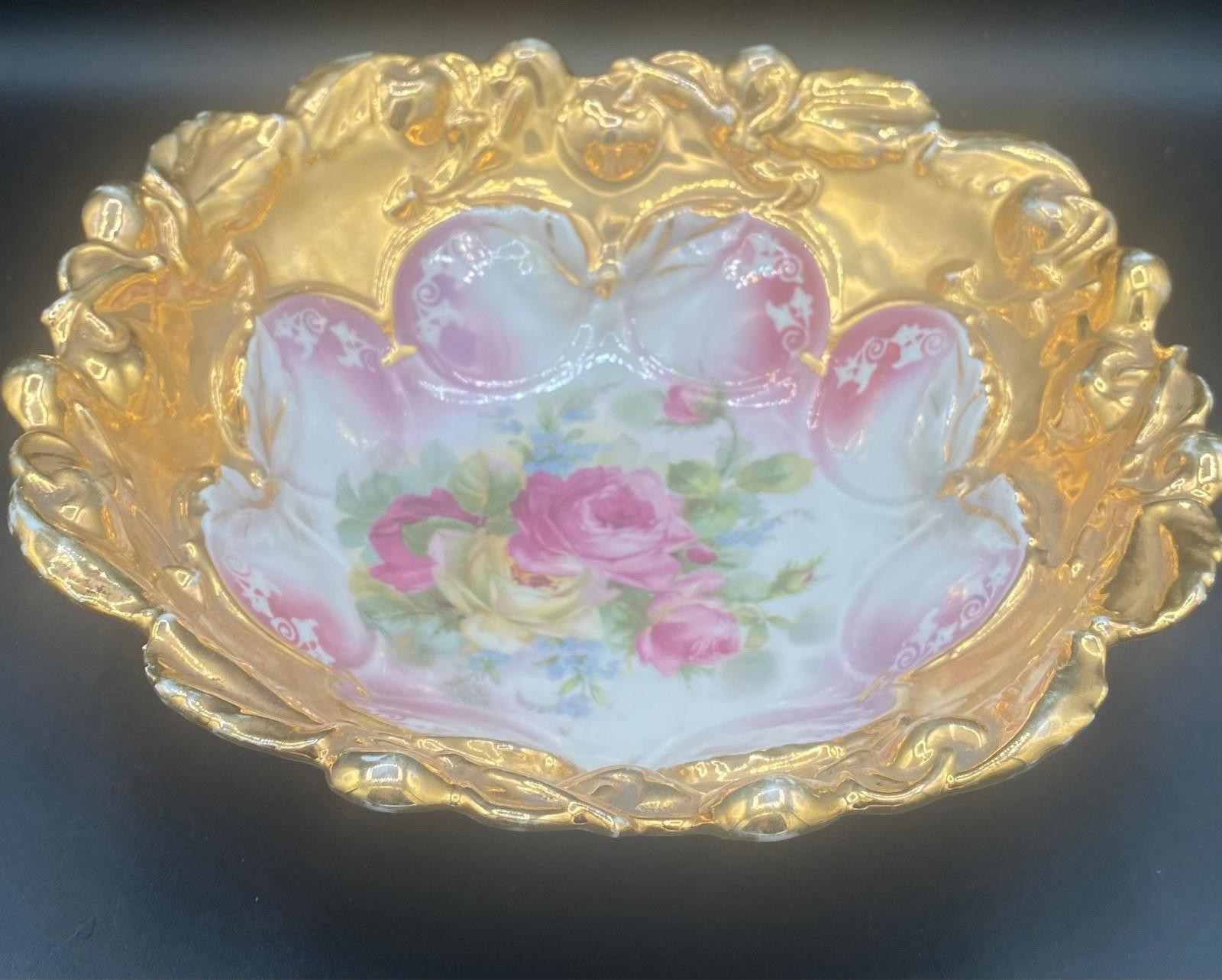 355 – Antique German Porcelain Berry Bowl Set – Heavy Gilt with Roses – 7 Pc