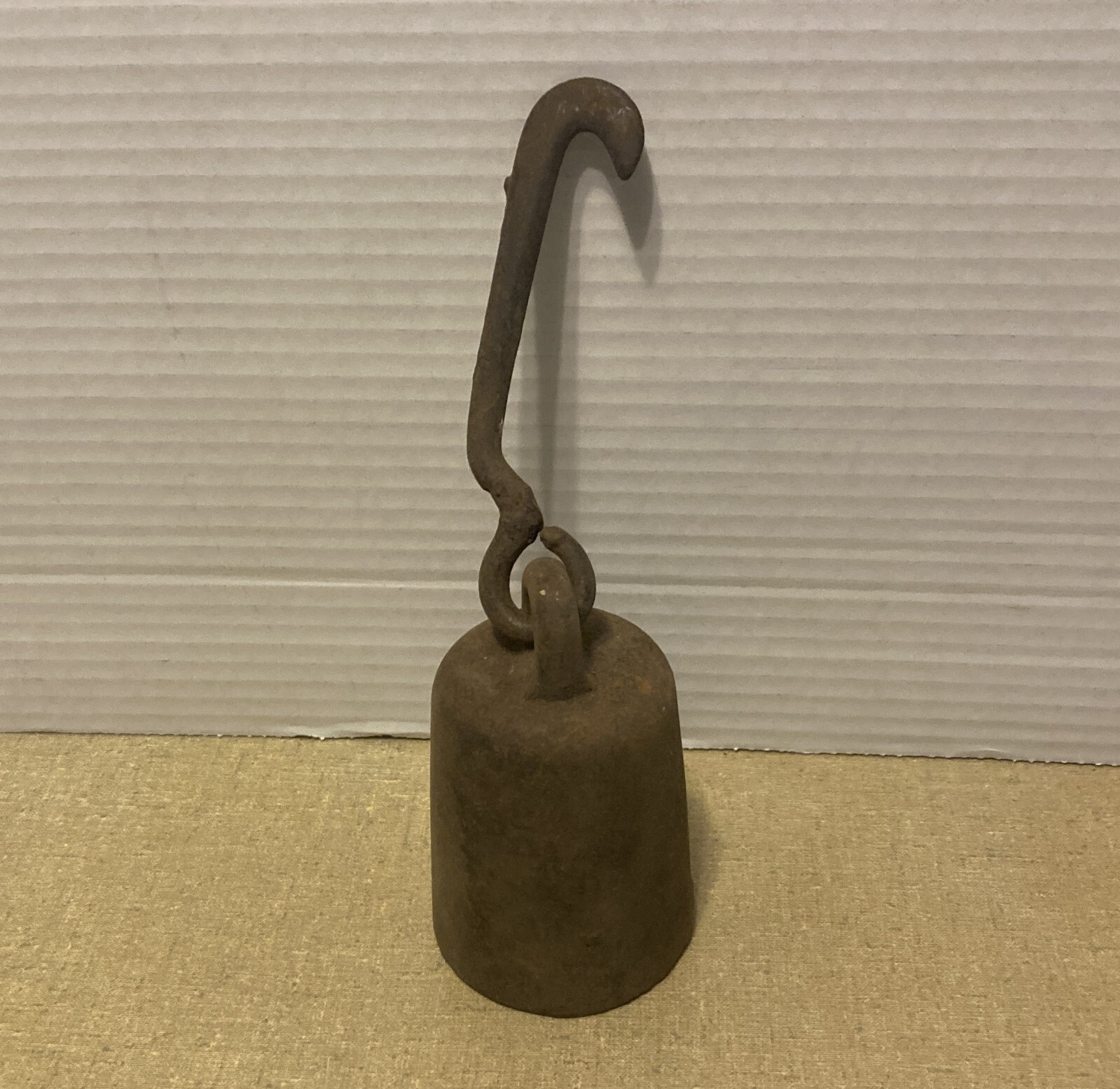 Antique Cast Iron 4 lb Beam Hanging Scale Weight Farm Cotton Hay Tobacco