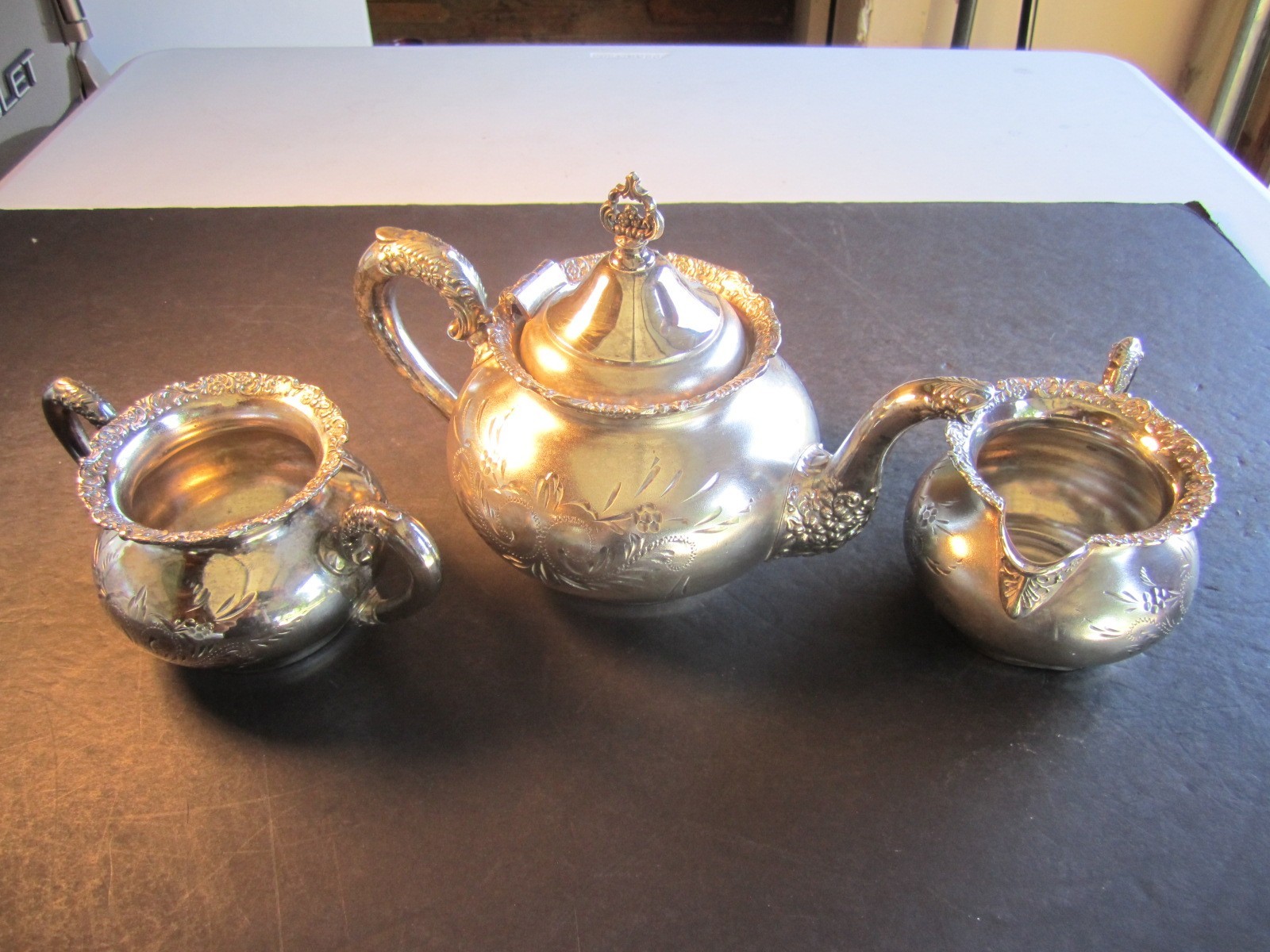 VTG Van Bergh 3 Piece Tea Set Quadruple Silverplate No 468 NY USA Copyright 1898