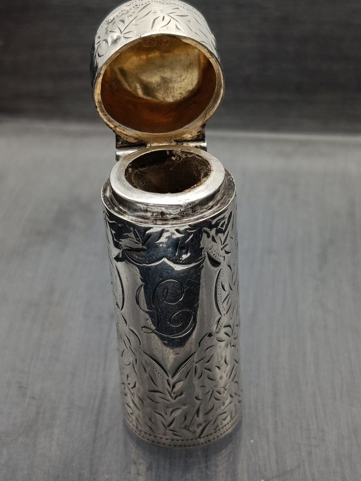 Victorian Ornate Sterling Silver Perfume Scent Bottle Flask Birmingham 1899