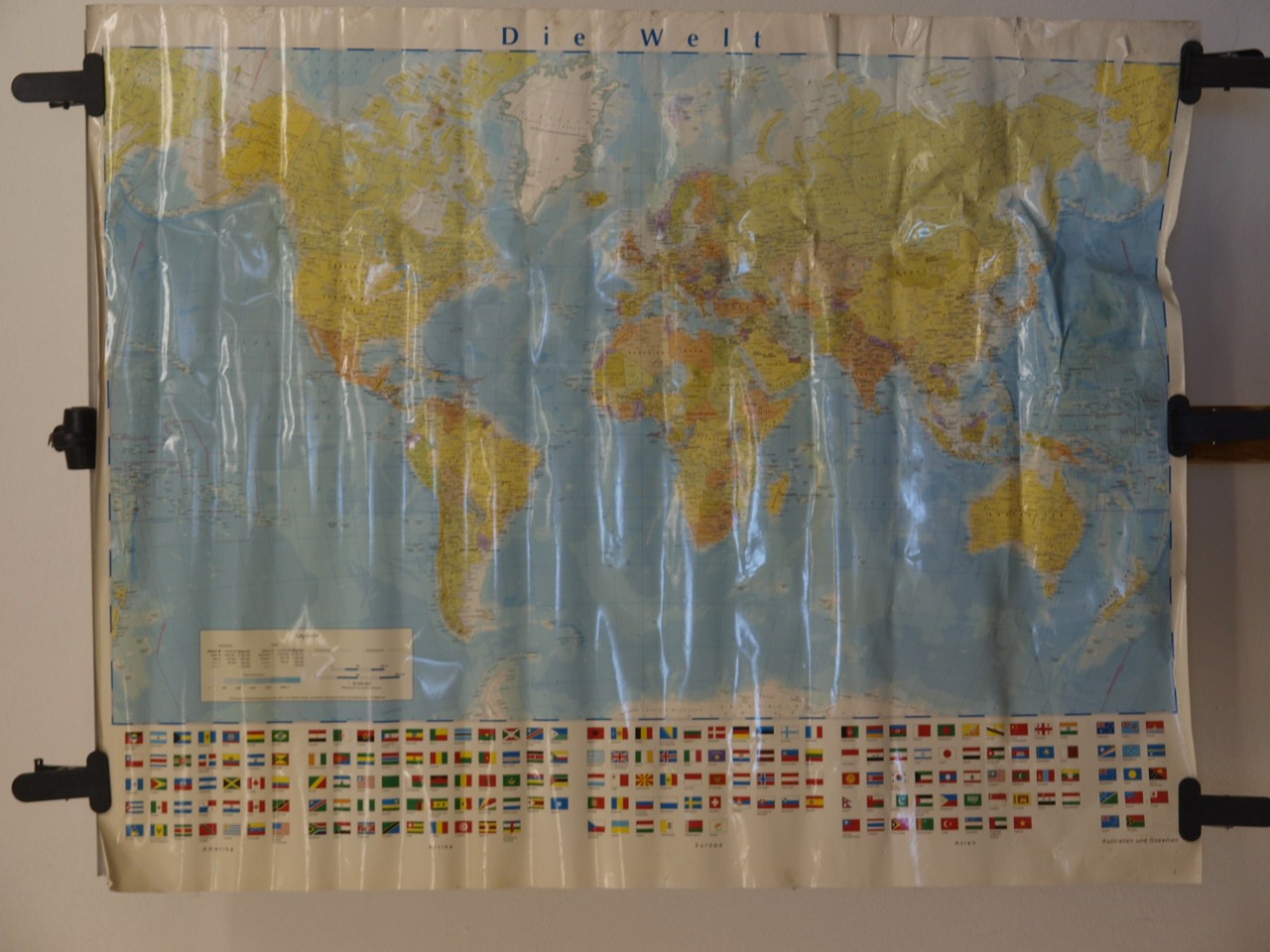 World Map Pinboard Poster World Map 130X104CM After 1992 Travel Planner
