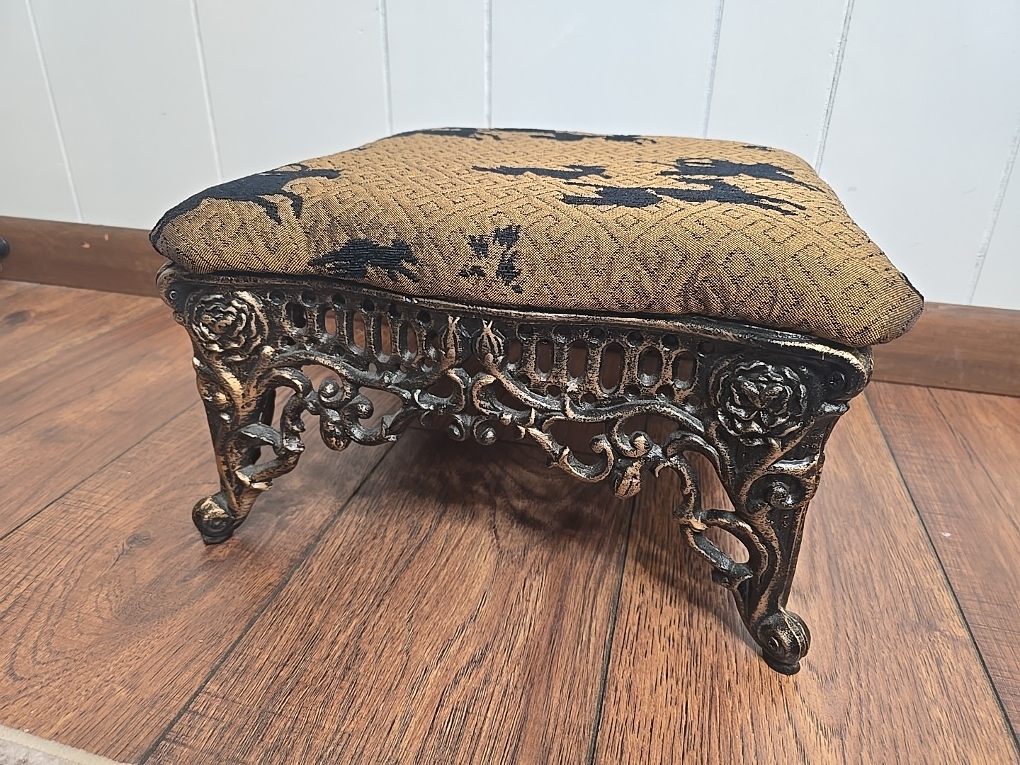 Antique Cast Iron Foot Stool Black Hunters Victorian Cushion C1920