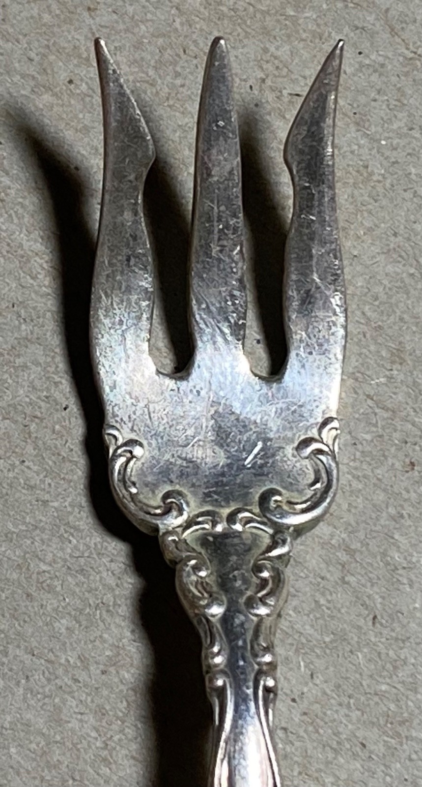 MONOGRAMMED E Sterling Silver GORHAM STRASBOURG Seafood Cocktail Oyster FORK