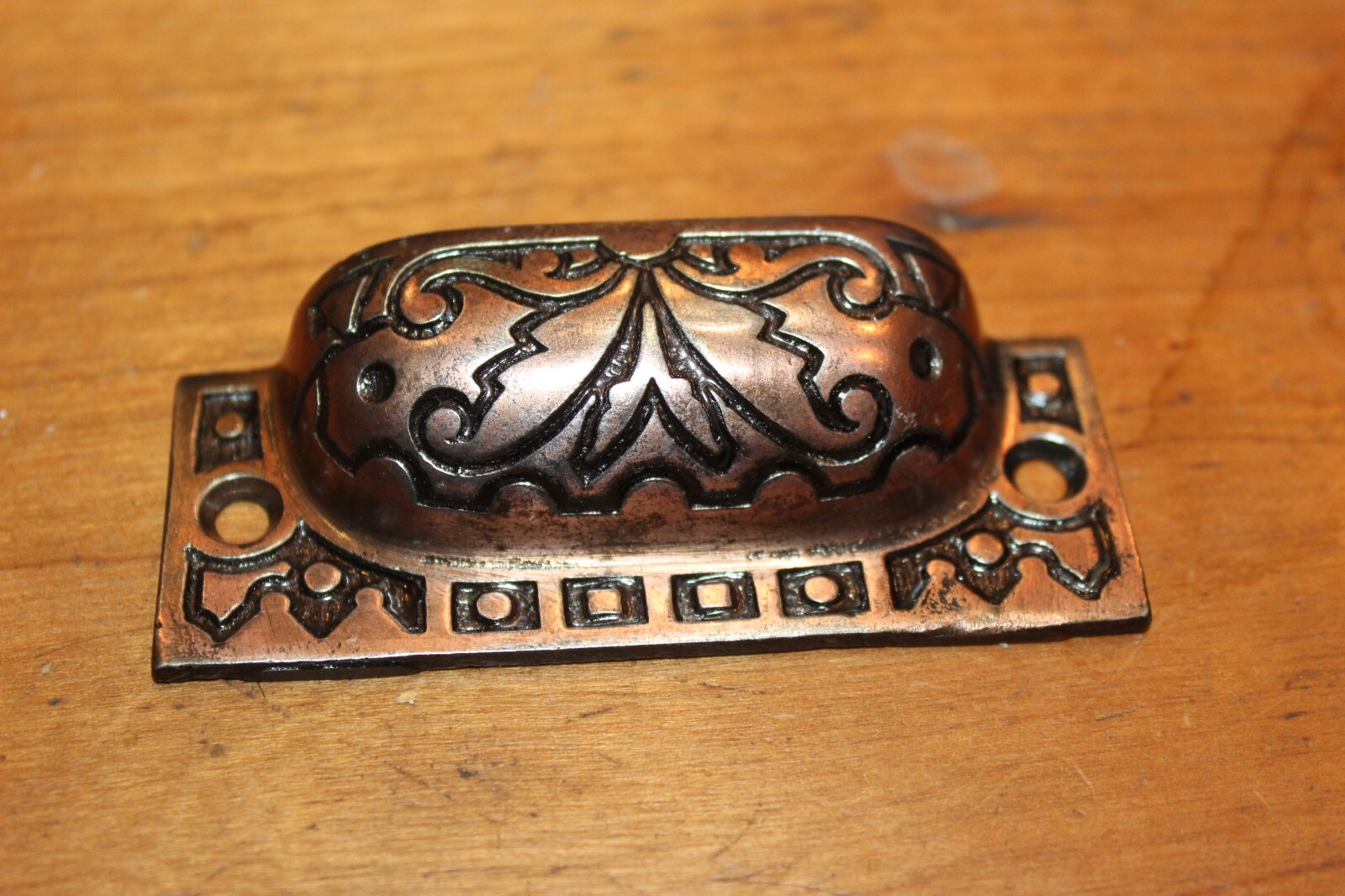 Antique Brass Plated Cast Iron Detailed Bin Apothecary Cupboard Drawer Pull L-10