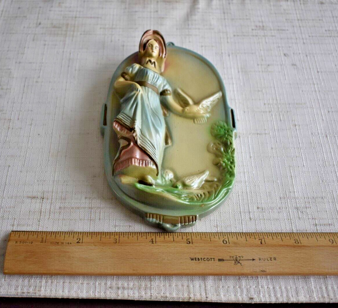 Vintage Rare Wall Plaque Victorian – Colonial Style Girl Ceramic
