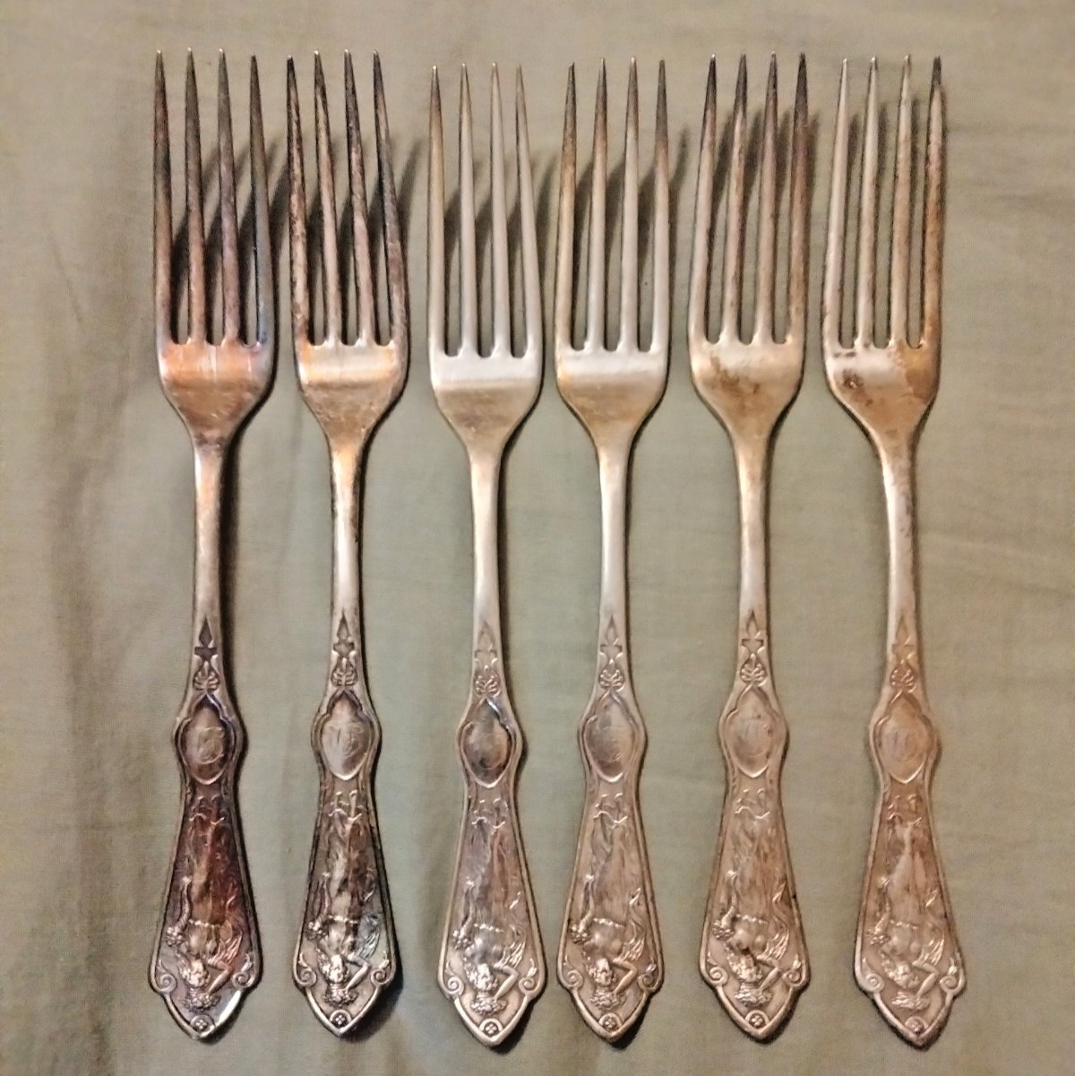 set of 6 silverplated dinner forks PEARL 1898 Reed & Barton figural goddess