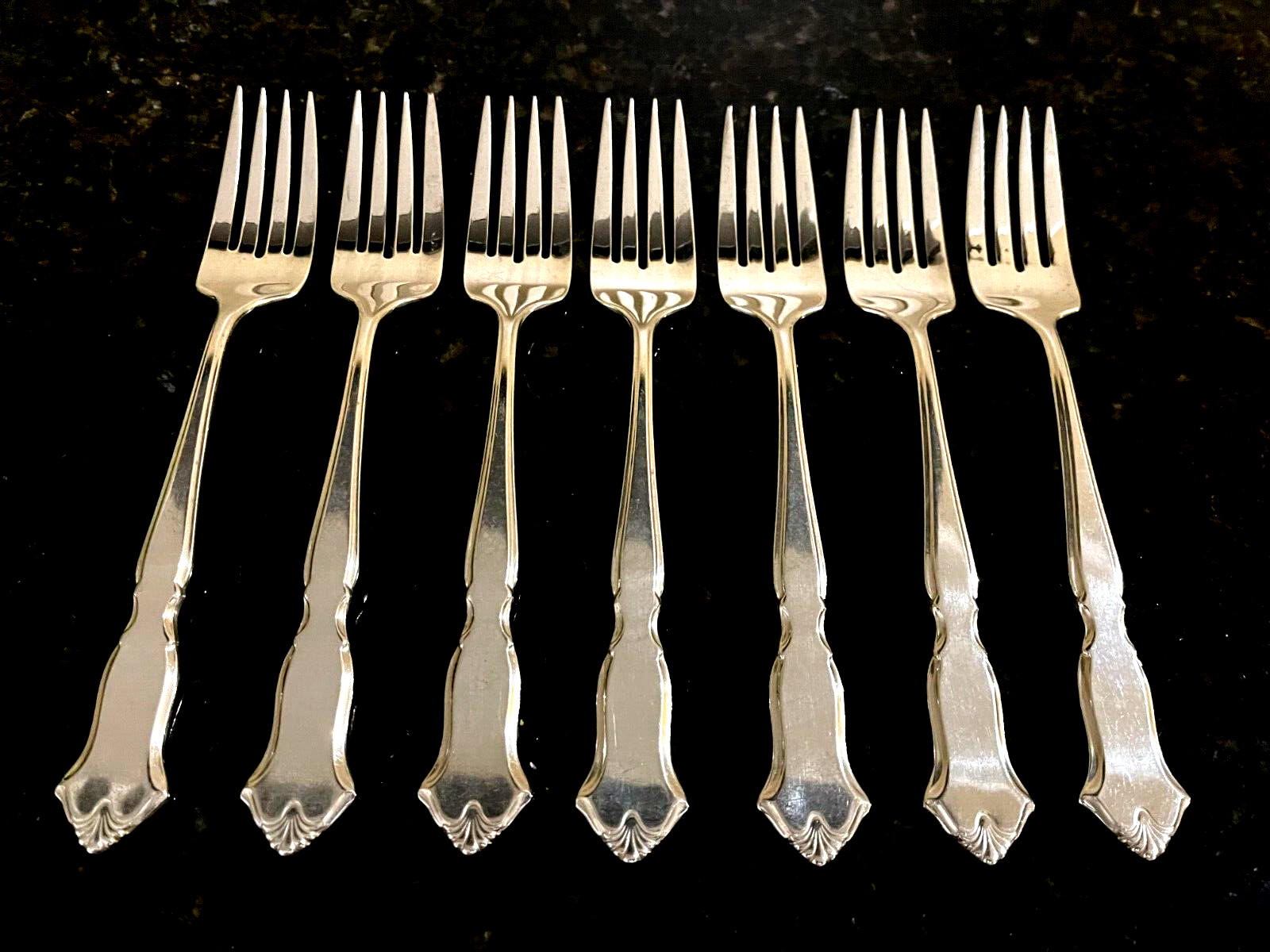 International Deepsilver Silverplate CHADWICK Set Of 7 Salad Forks 6 3/4″