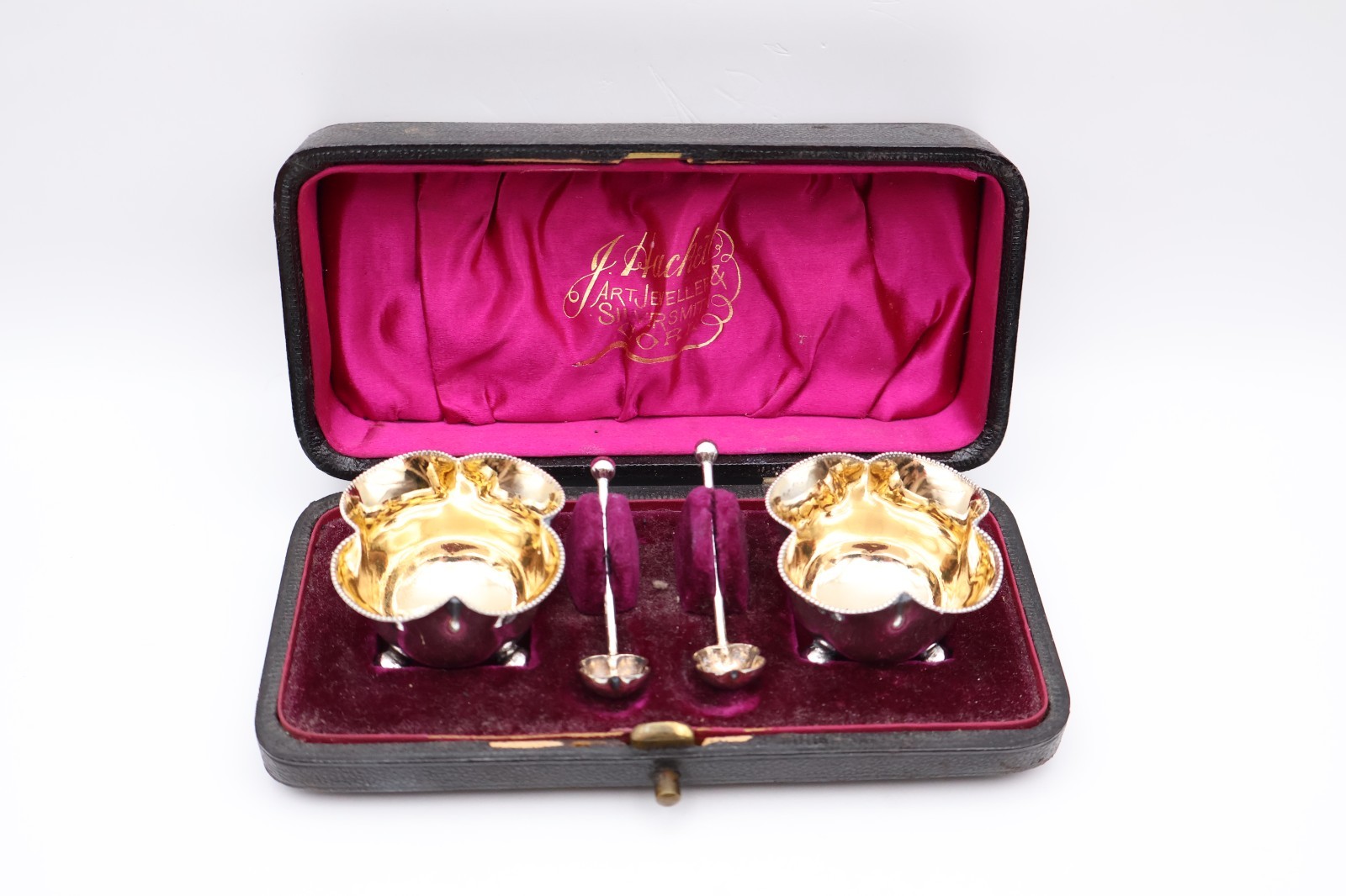 Charming Antique Boxed Silver Pair of Salt Dishes & Spoons London 1895