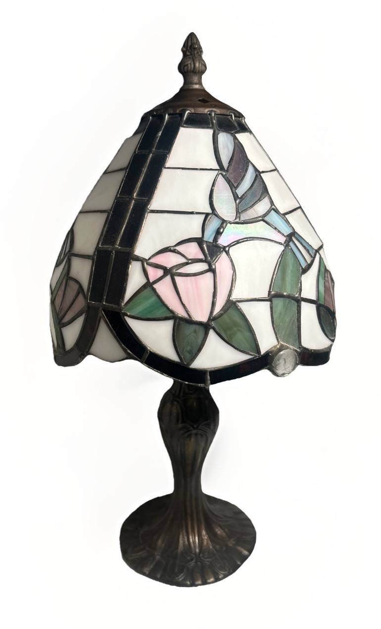 Vintage Stained Glass Tiffany Style Mosaic Style Table Lamp Accent Light Works