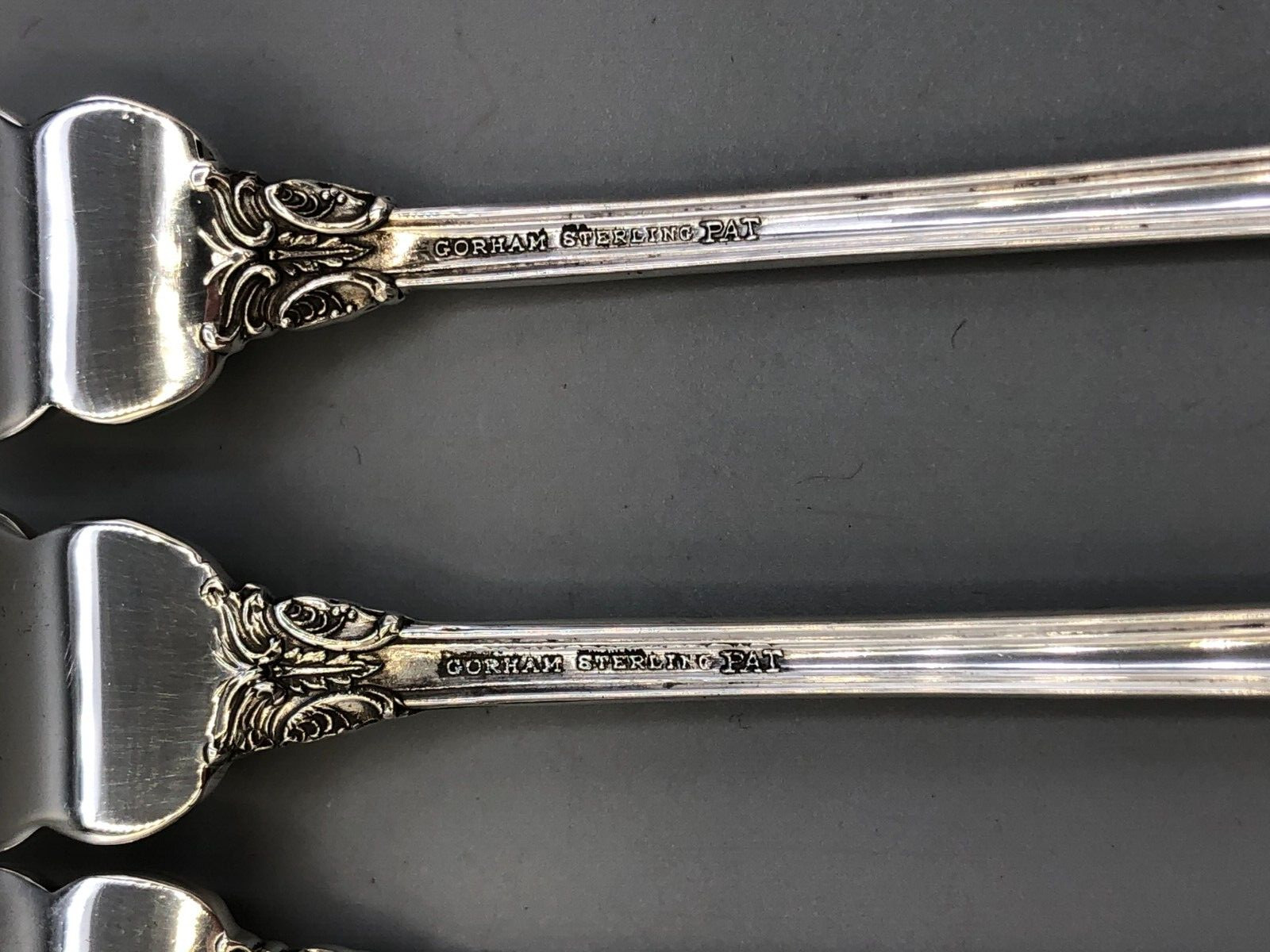 King Edward – Gorham Sterling Silver set of 4 Seafood Cocktail Forks 5.25″