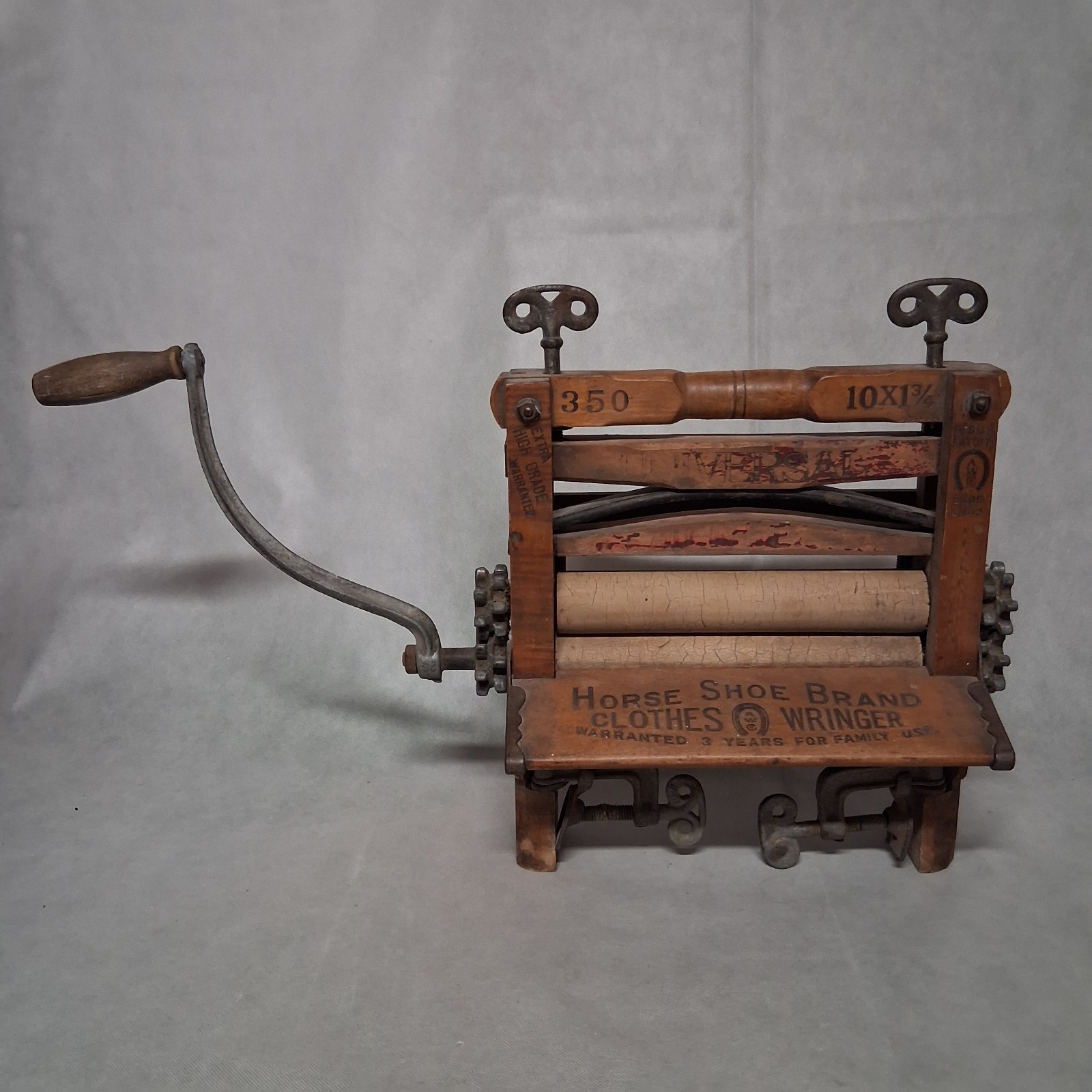 American Wringer Co Universal Wooden Wringer Horse Shoe Model 350 – 10″x 1 3/4″
