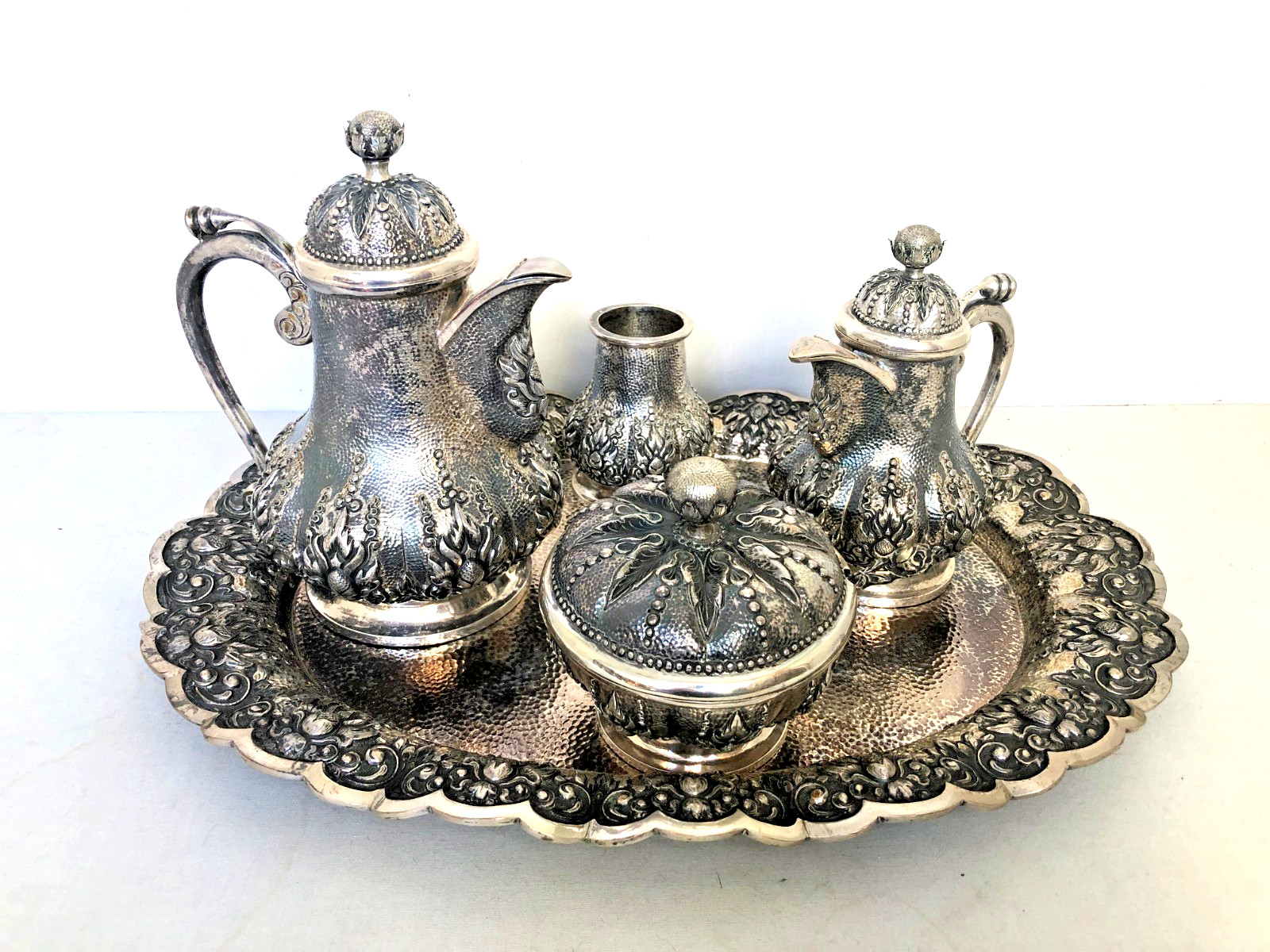 Vintage Thai 800 Silver Tea and Coffee Set with Matching Tray, 2,214 Grams.